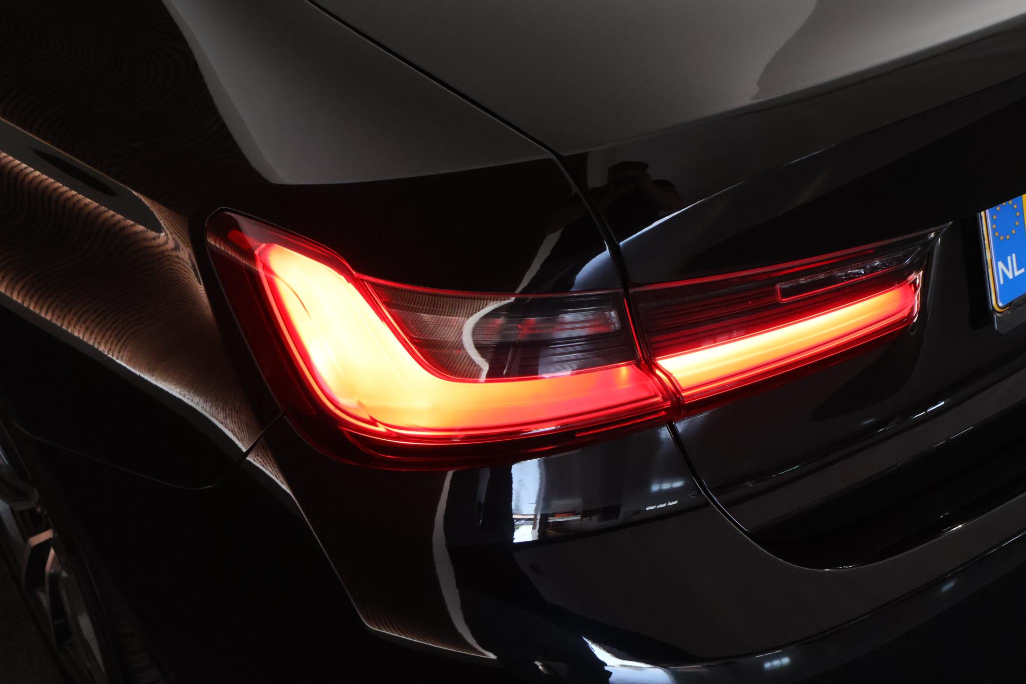 Foto van BMW 330e