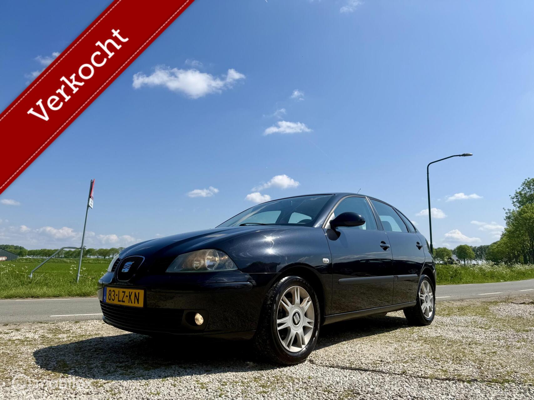 Seat Ibiza 1.4-16V Sport, BJ 2003, 82000 km NAP, Nieuwe APK 2003 - voorkant