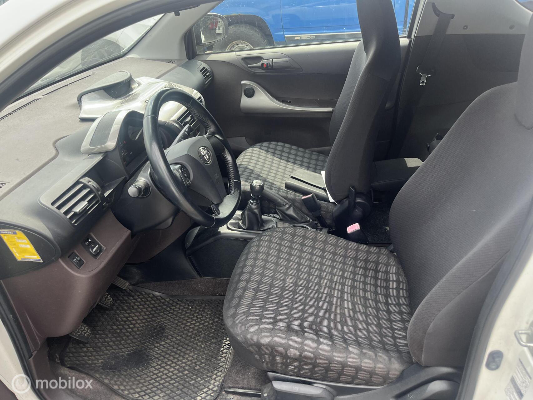Foto van Toyota Toyota Iq