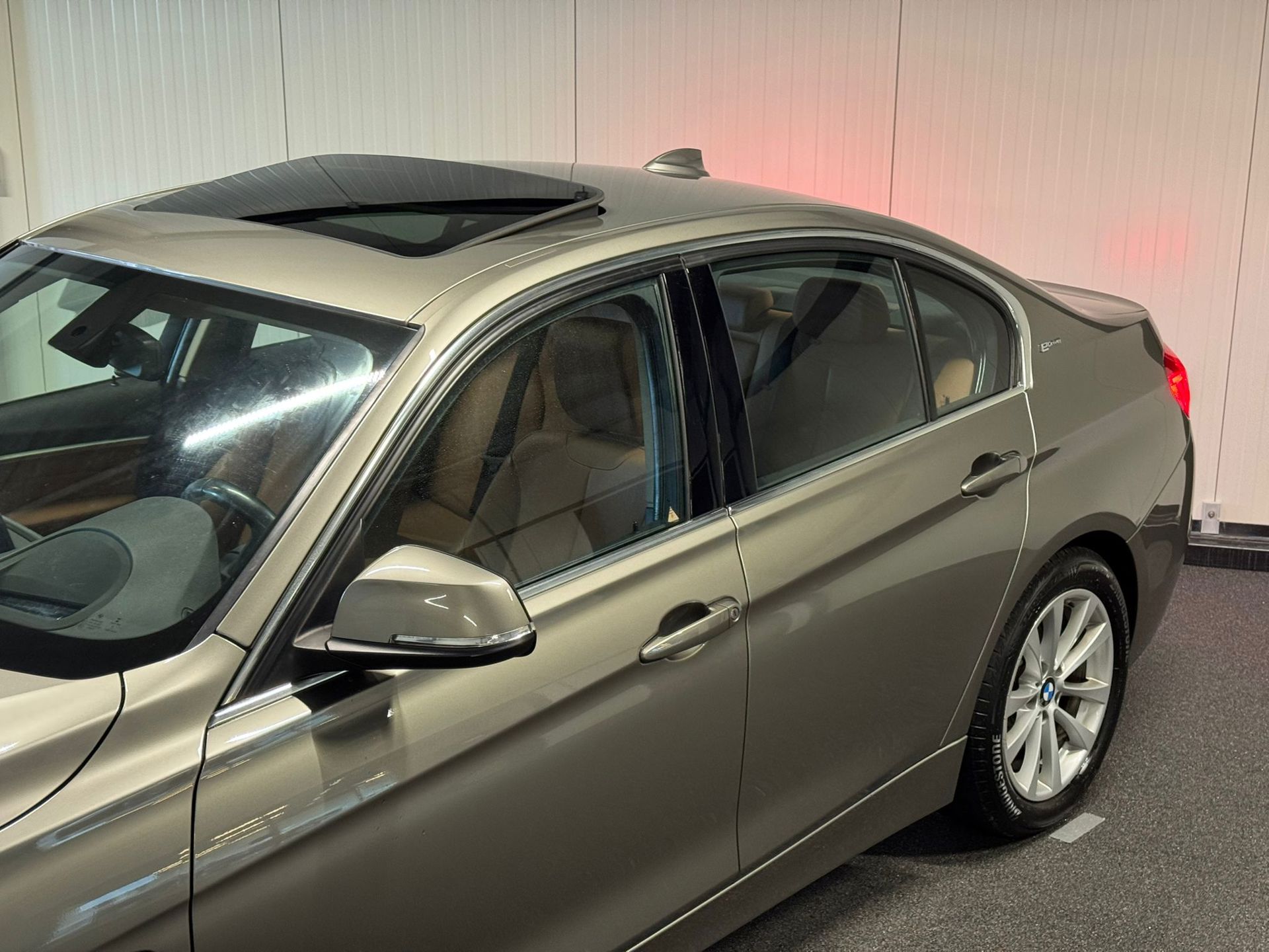 Foto van BMW 330e Iperformance