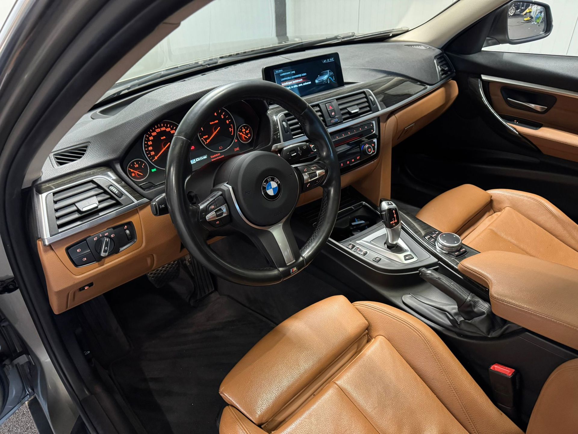 Foto van BMW 330e Iperformance