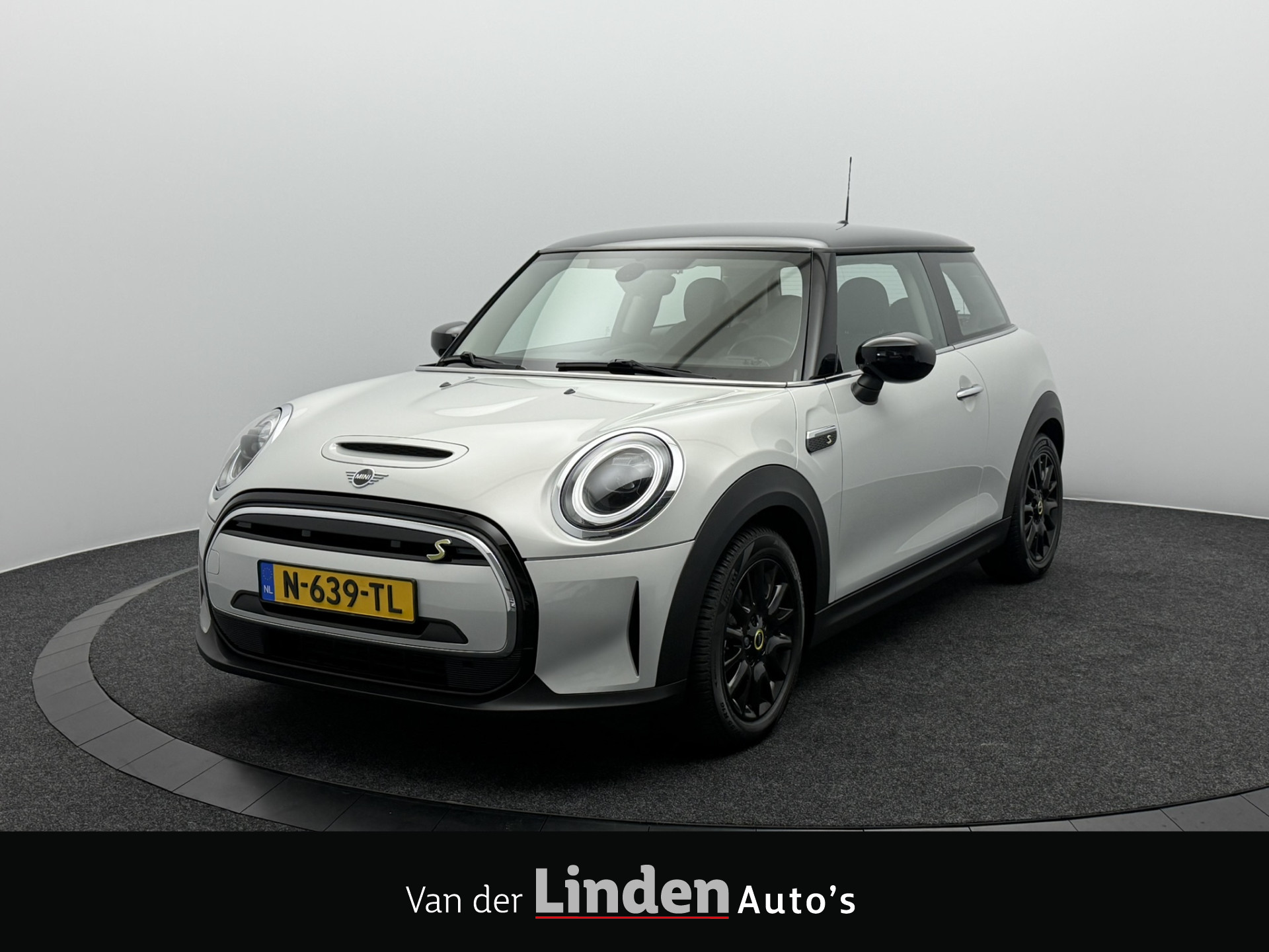 Foto van MINI COOPER SE