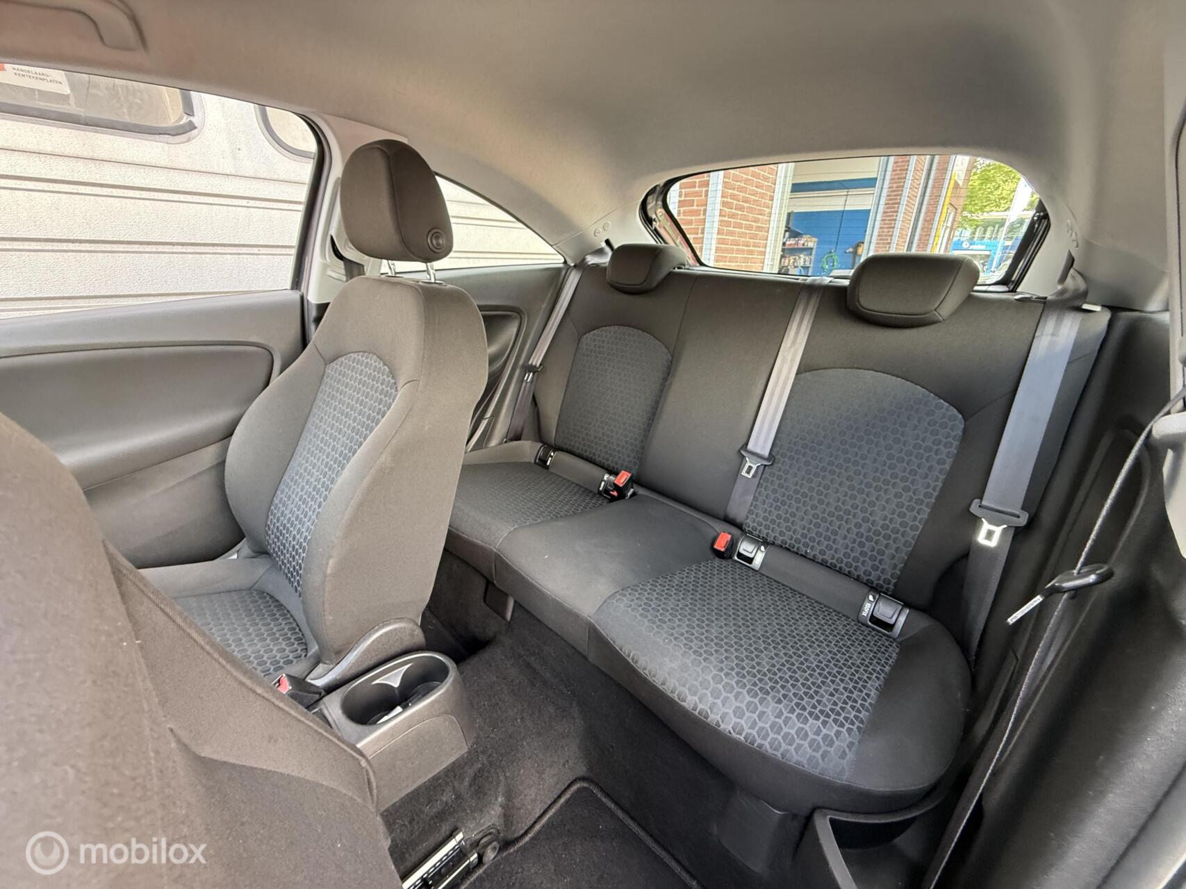 Foto van Opel Corsa-e