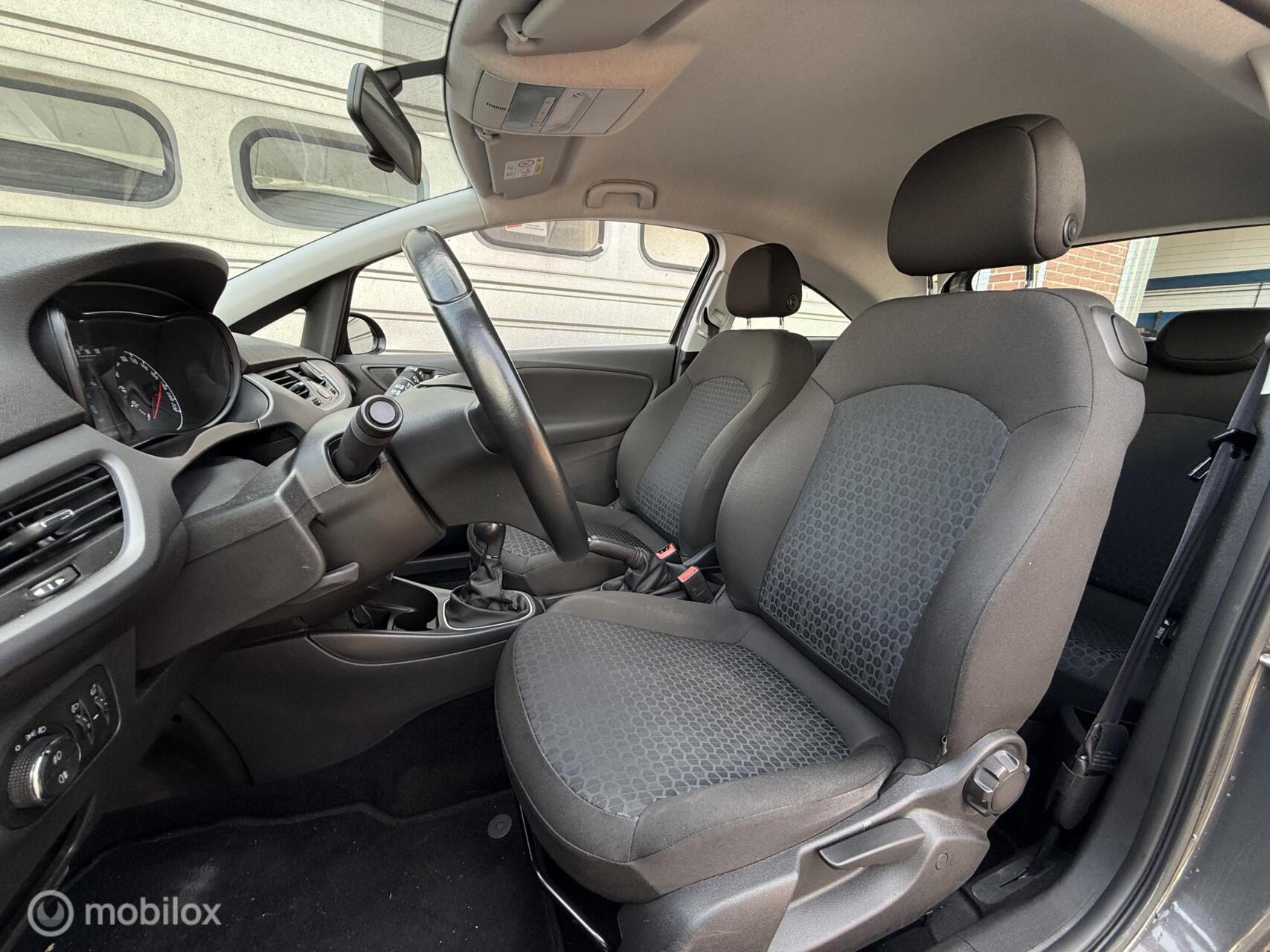 Foto van Opel Corsa-e