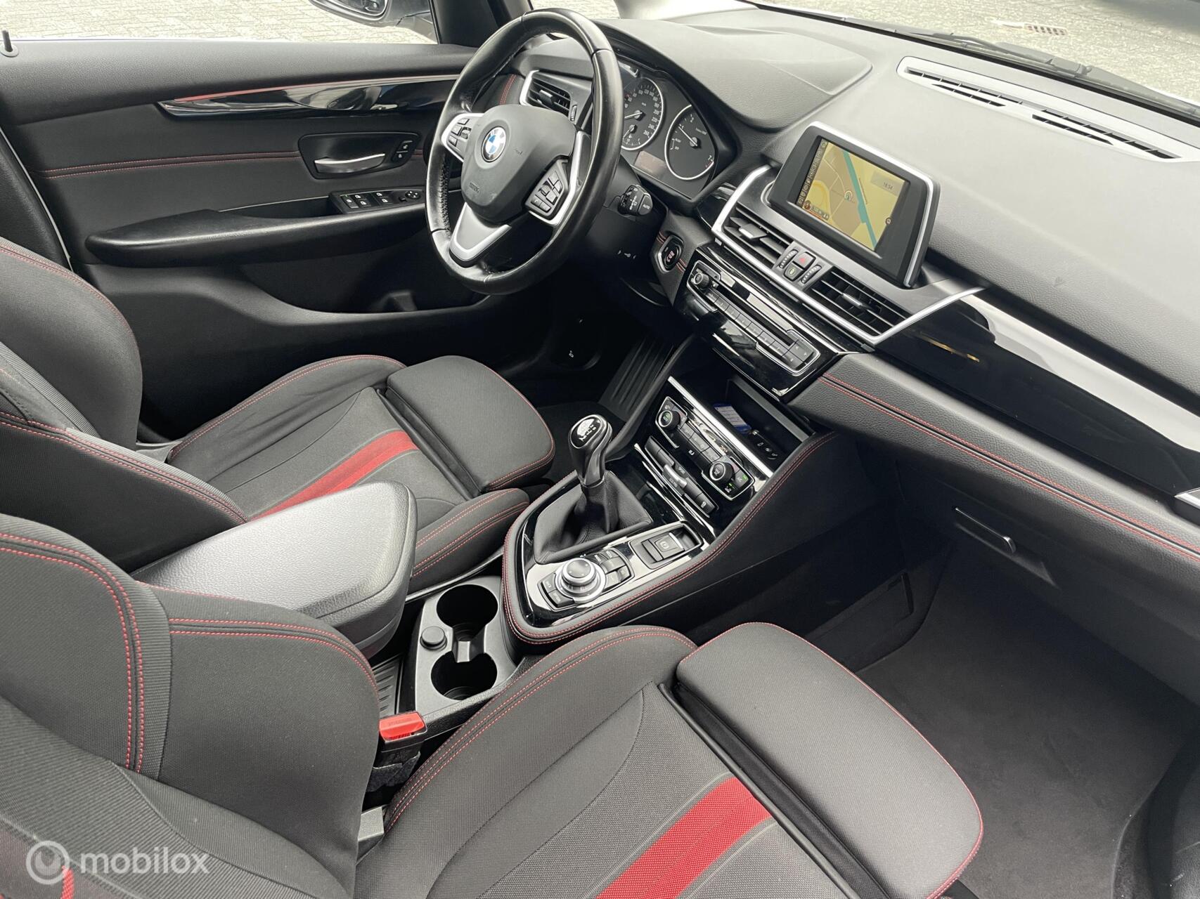 Foto van BMW 218i Active Tourer