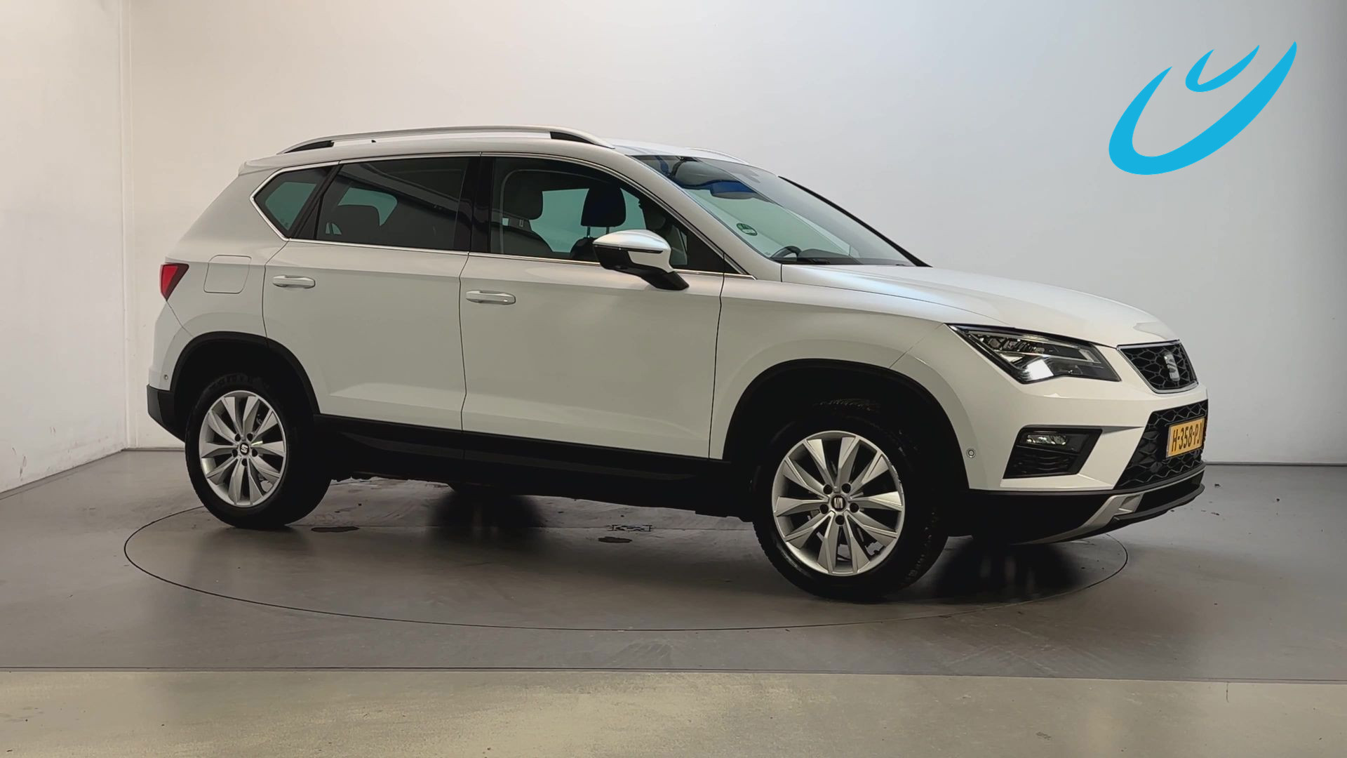 Seat Ateca 1.0 EcoTSI Style Business Intense Camera Navigatie App-Connect DAB+ 2020 - voorkant