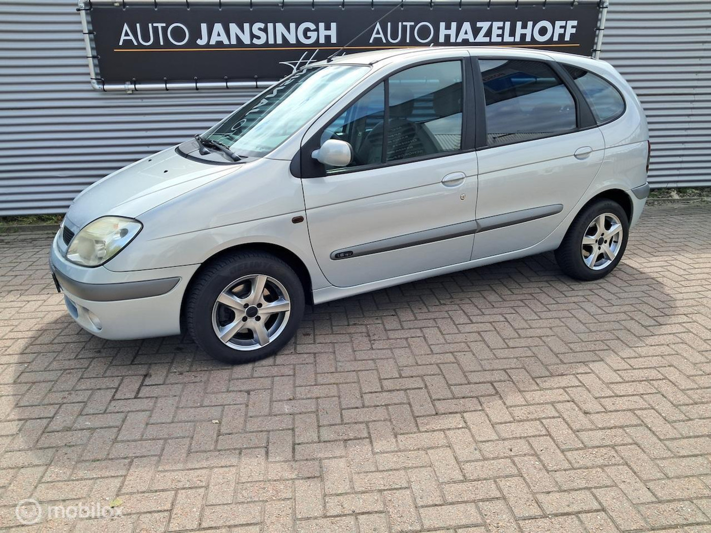 Foto van RENAULT MEGANE SCENIC