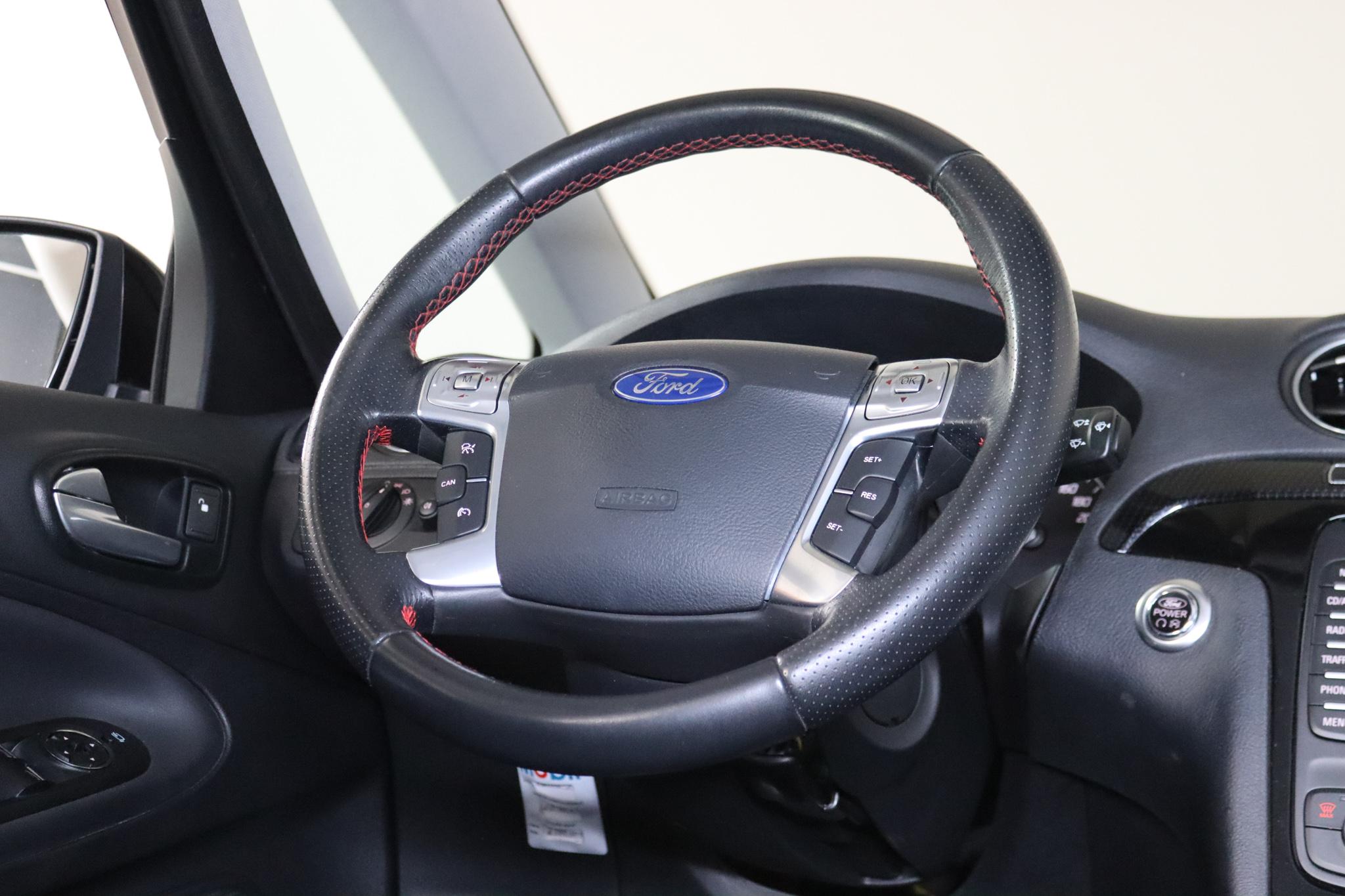 Foto van Ford S-max