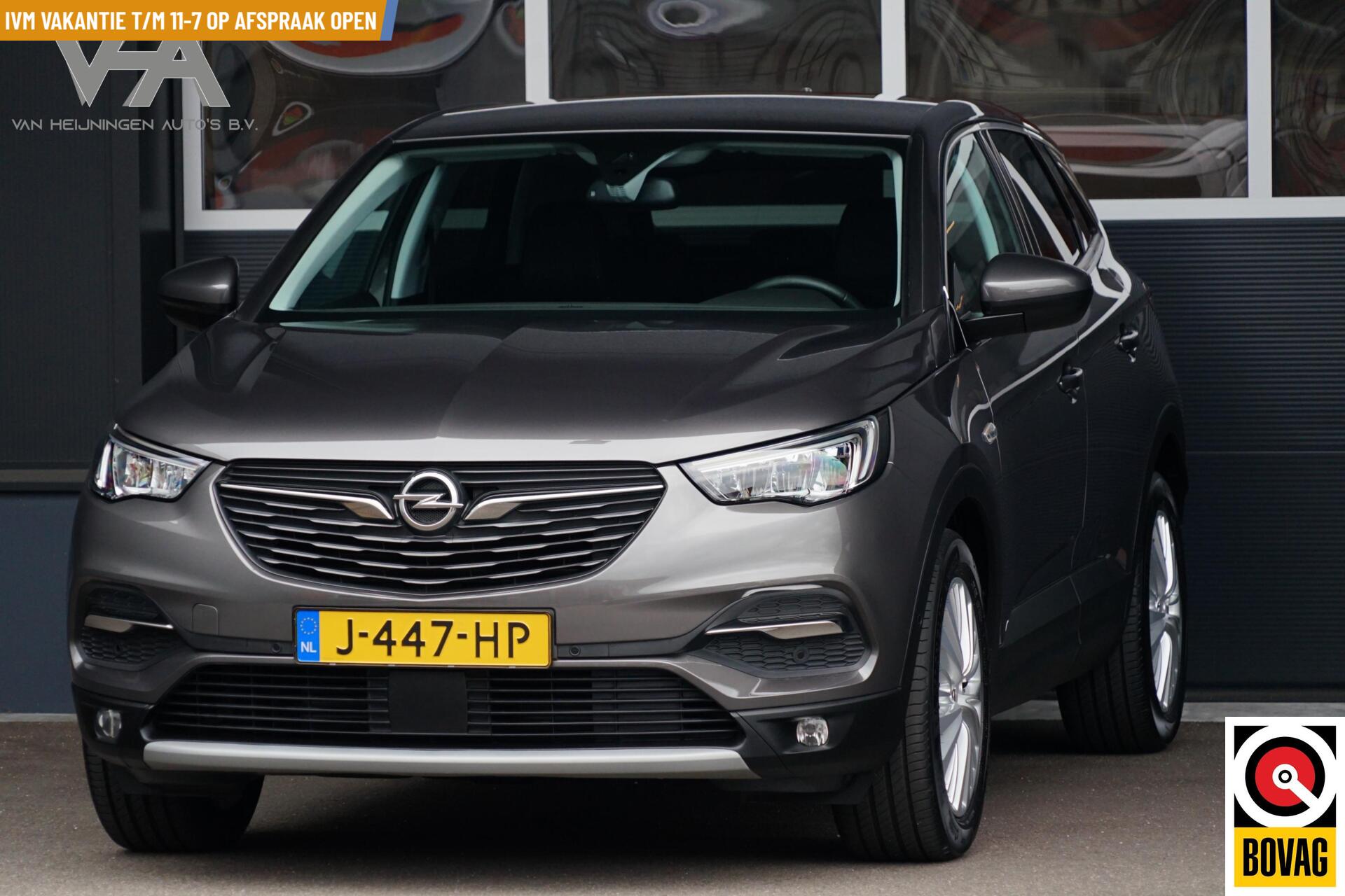 Foto van OPEL GRANDLAND X