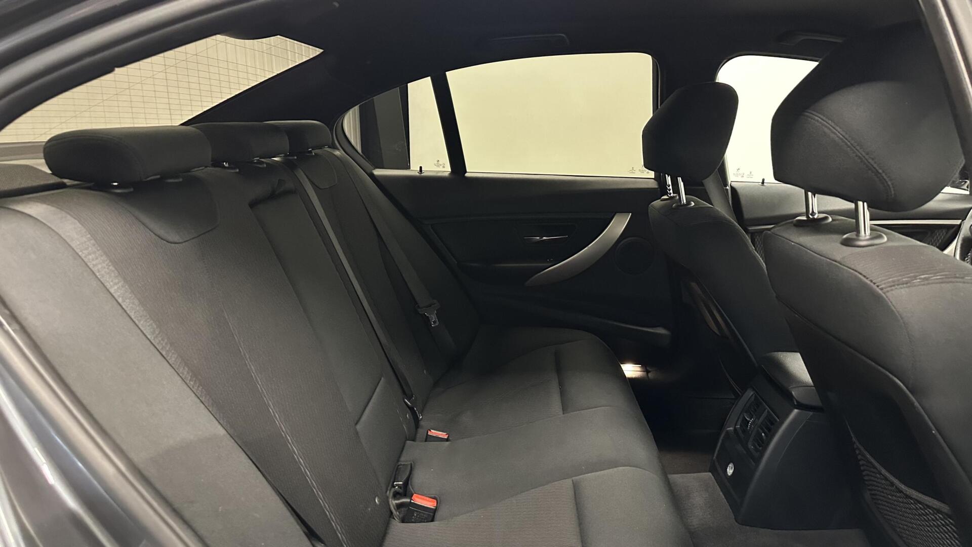 Foto van BMW 330e Iperformance