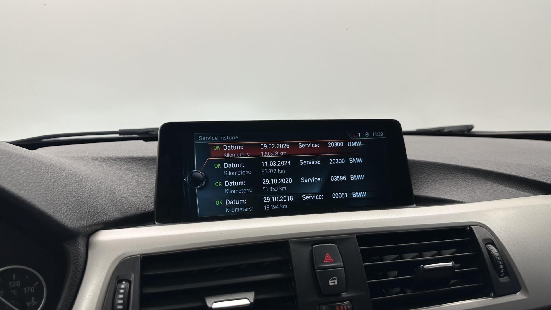 Foto van BMW 330e Iperformance