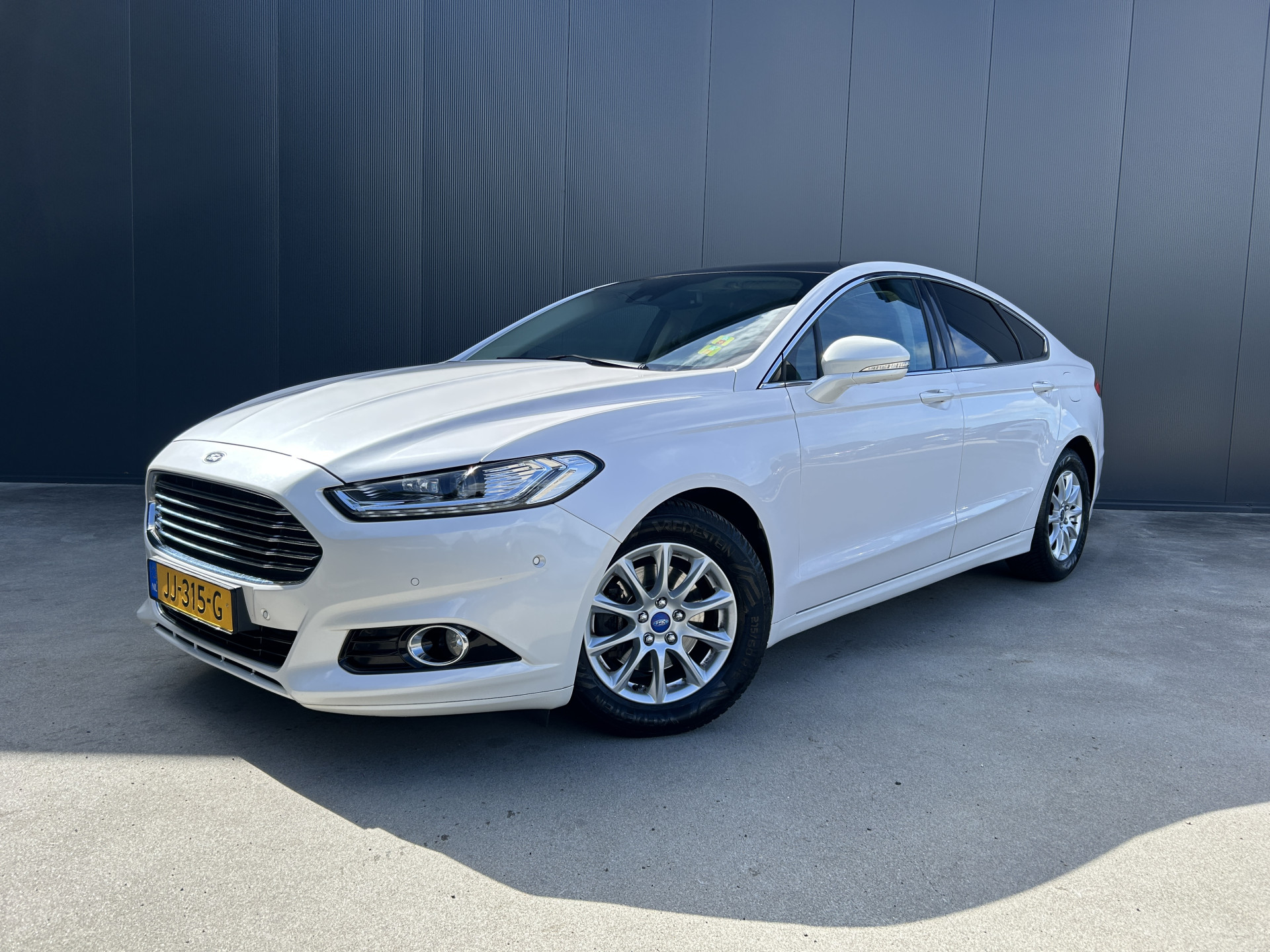 Foto van FORD MONDEO