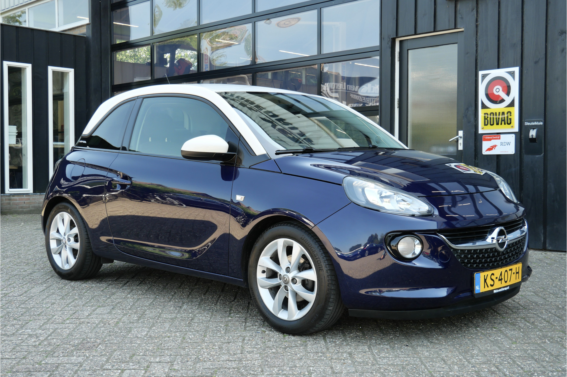 Opel Adam 1.2 2015 - voorkant