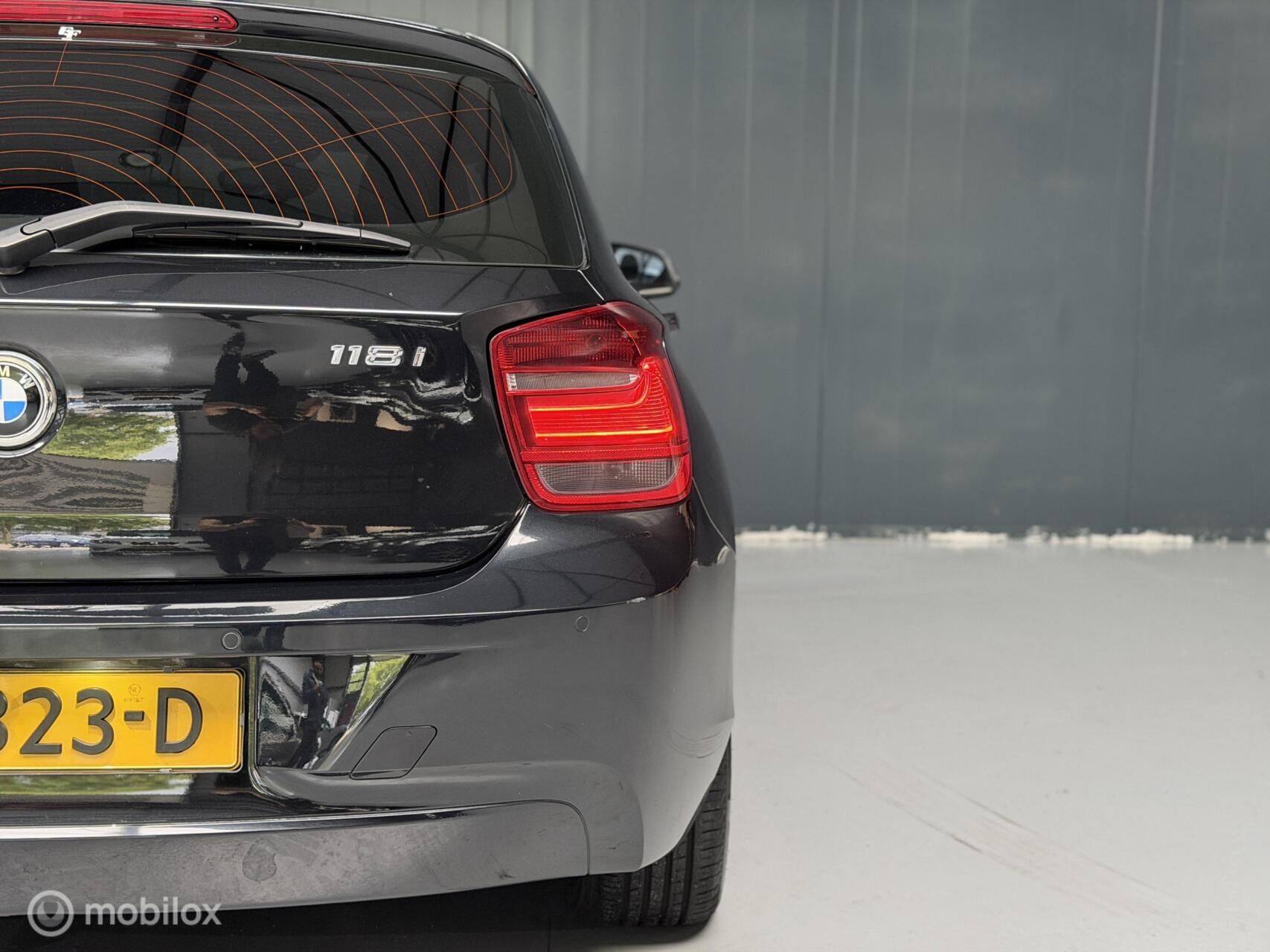 Foto van BMW 118i