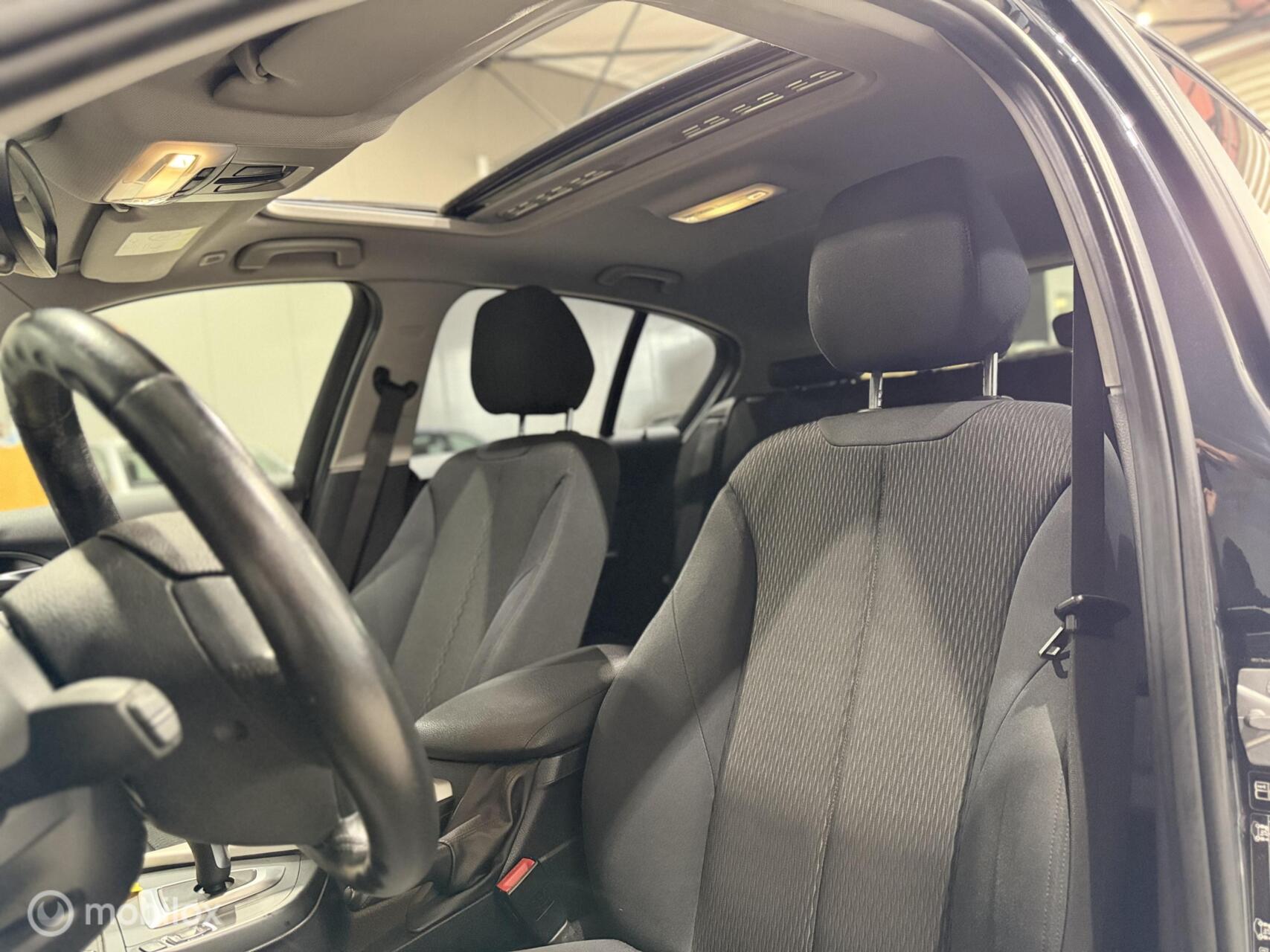 Foto van BMW 118i
