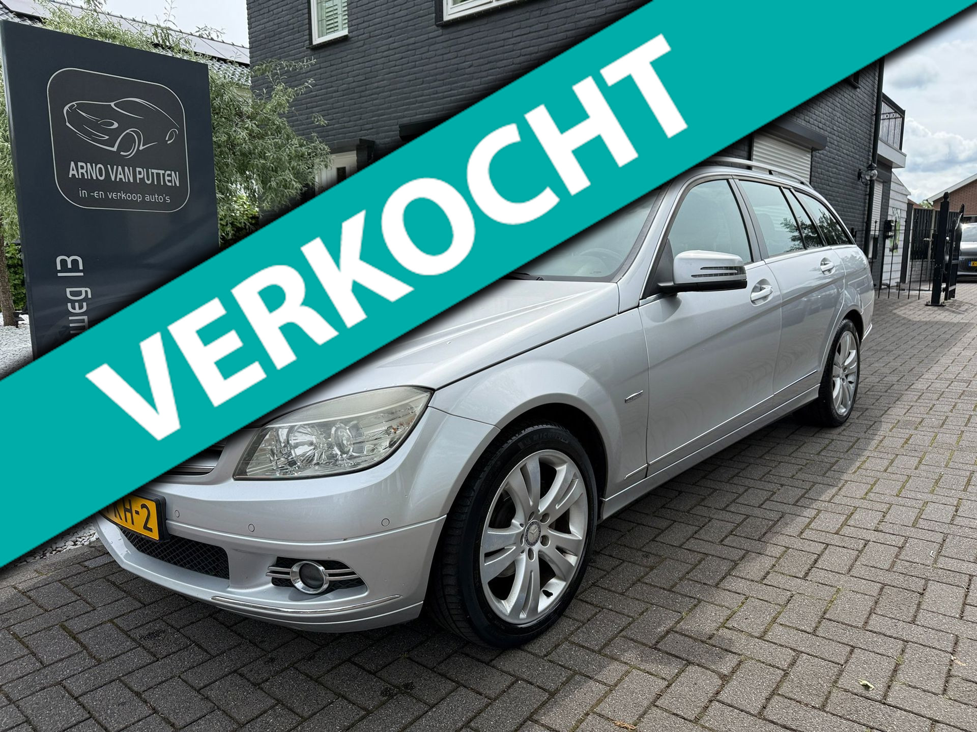 Mercedes-Benz C 200 CDI 200 CDI Avantgarde /Schuifdak / Stoelverwarming / Trekhaak 2010 - voorkant
