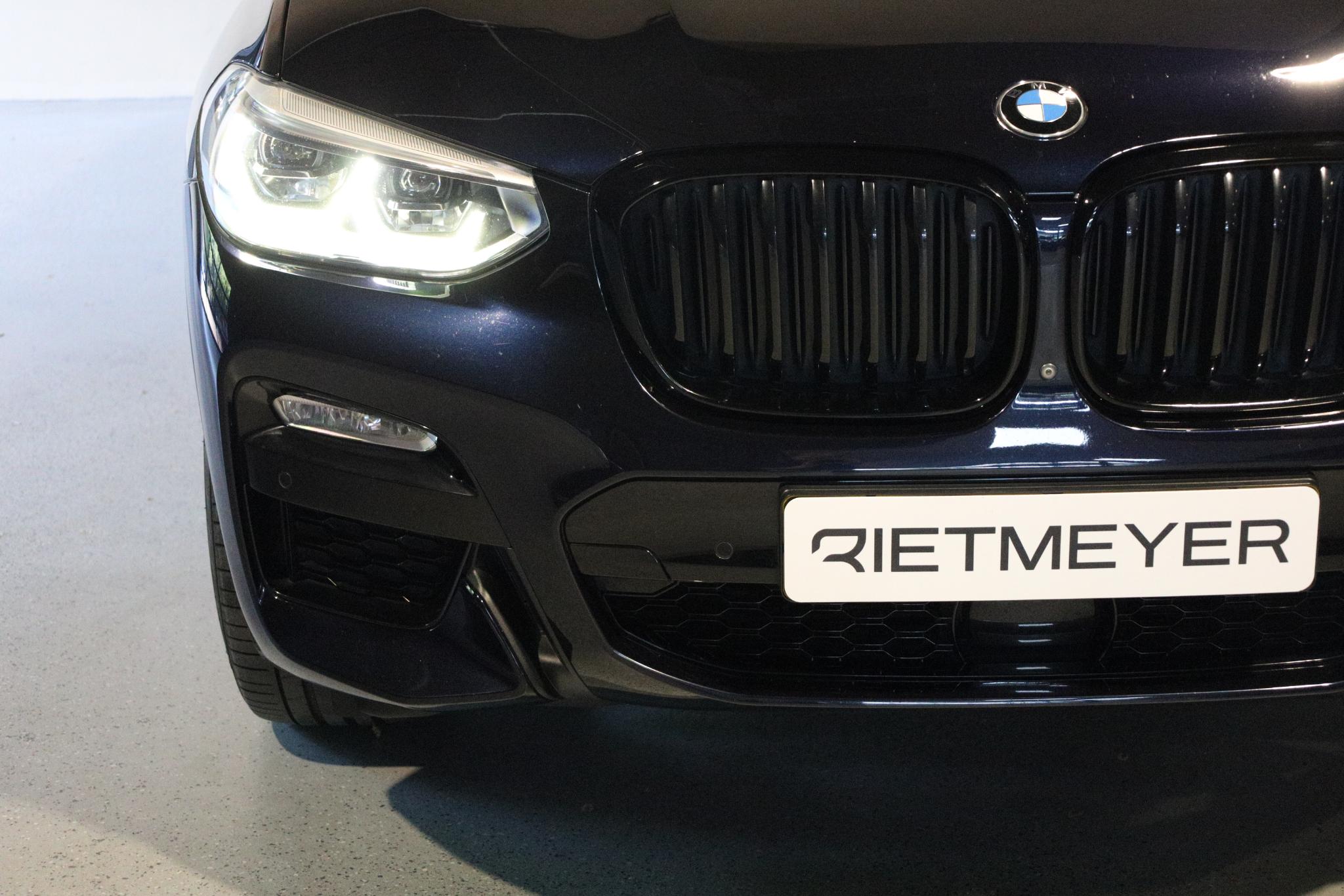 Foto van BMW X3 Xdrive20i