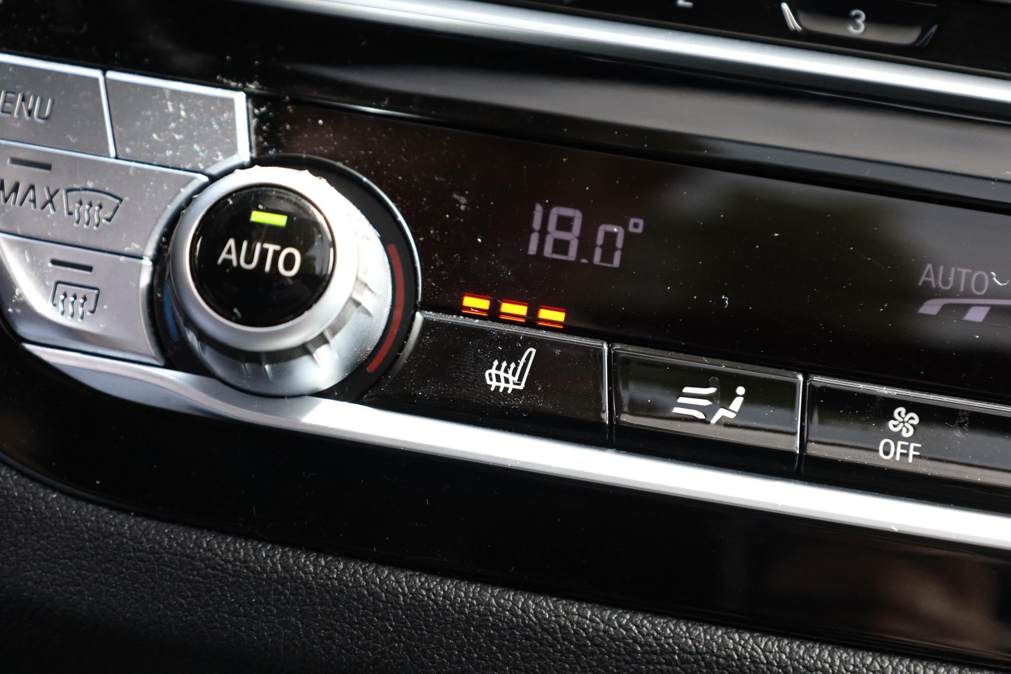 Foto van BMW X3 Xdrive20i