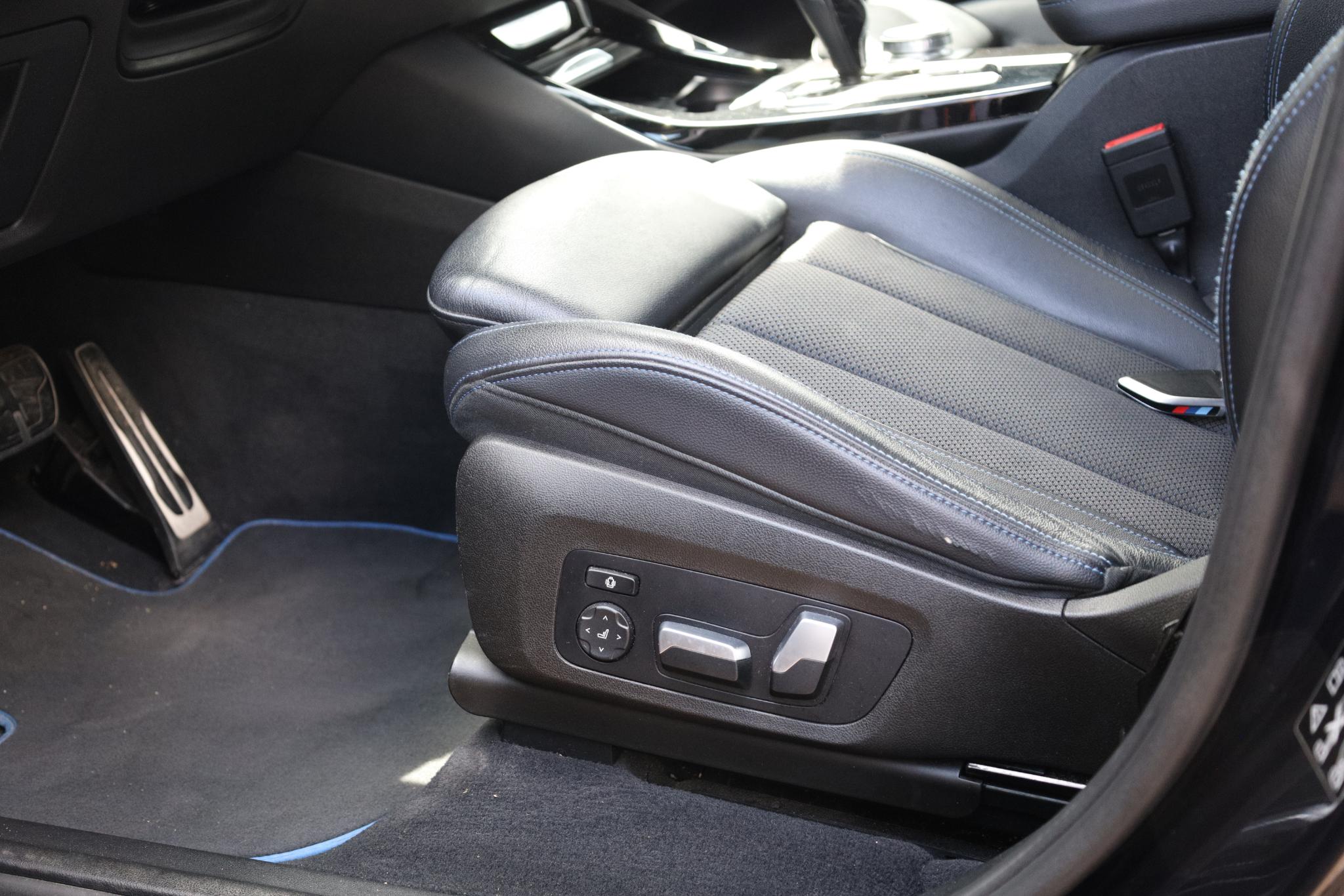 Foto van BMW X3 Xdrive20i