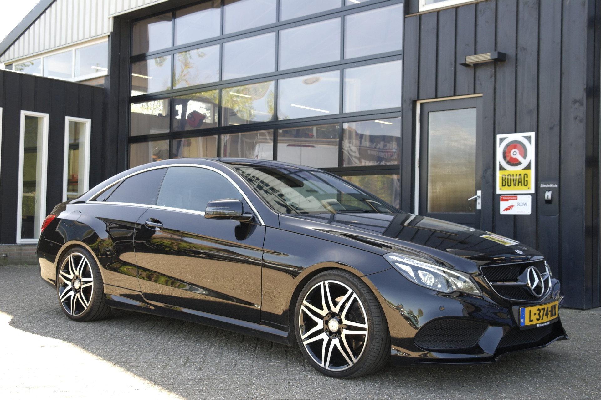 Mercedes-Benz E-klasse 200 Prestige 2016 - voorkant