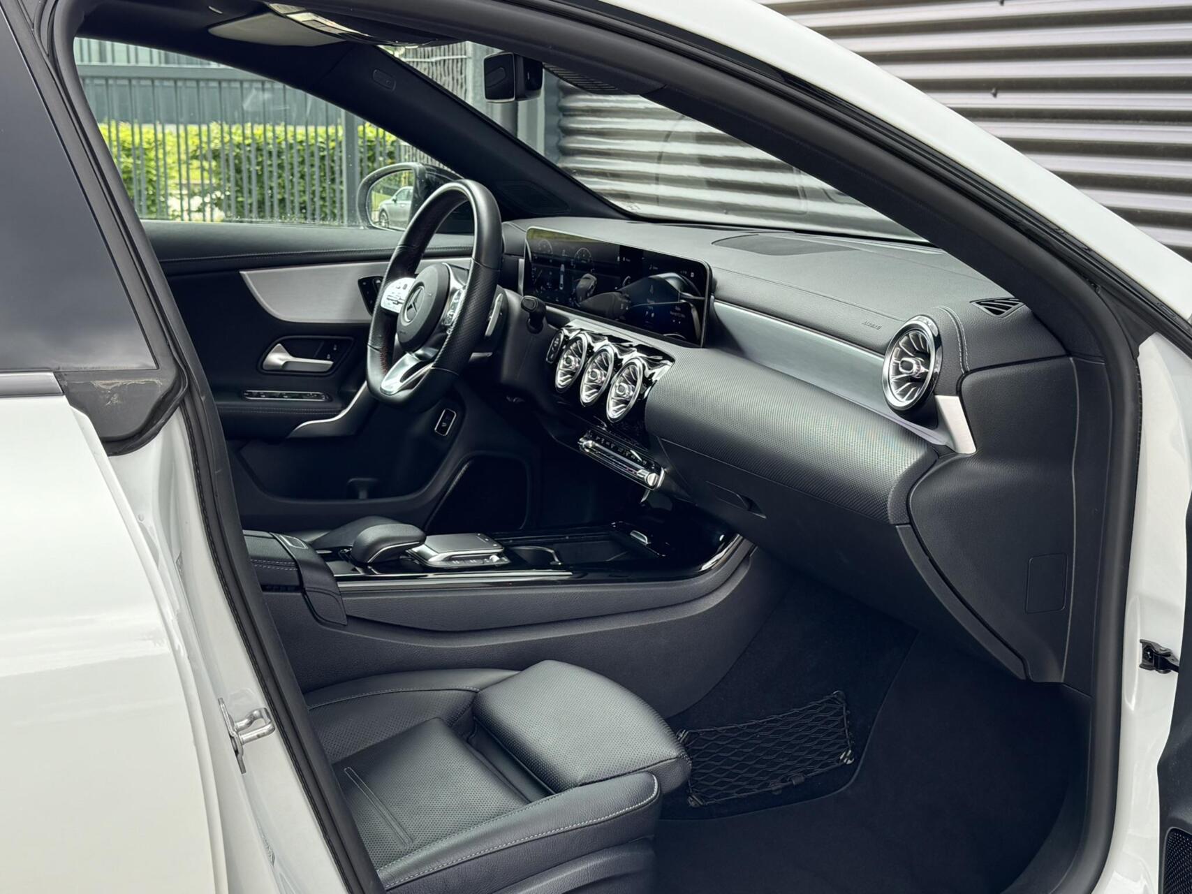Foto van Mercedes-Benz Cla 200