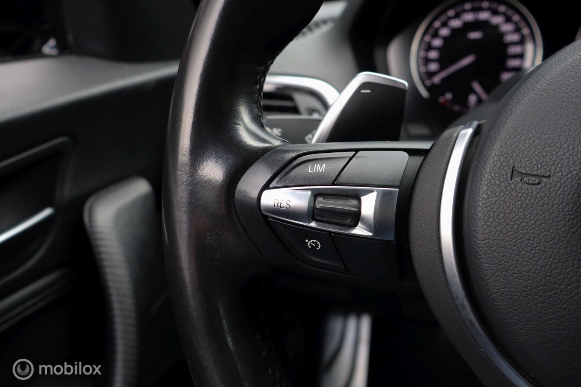 Foto van BMW M240i