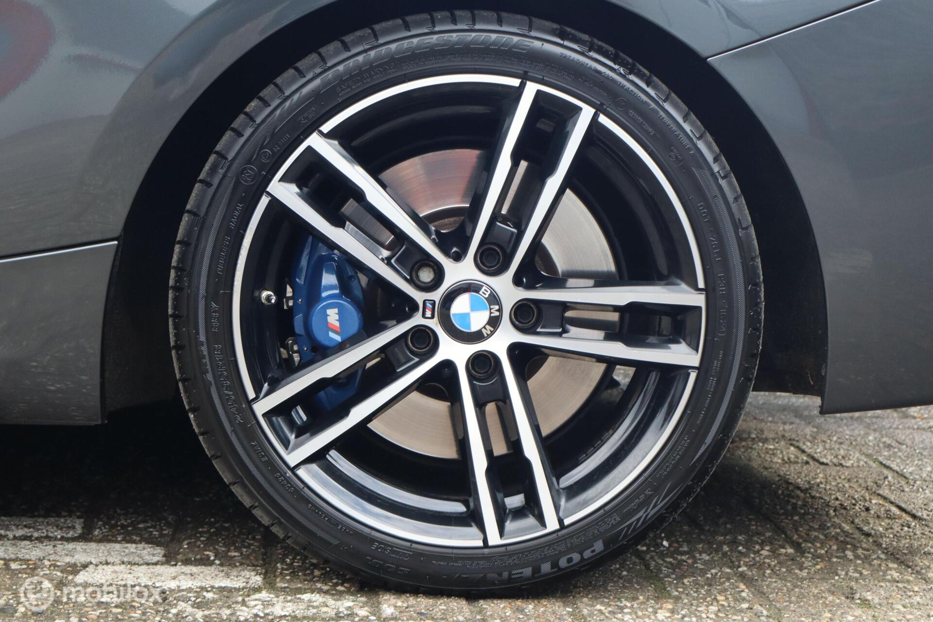 Foto van BMW M240i