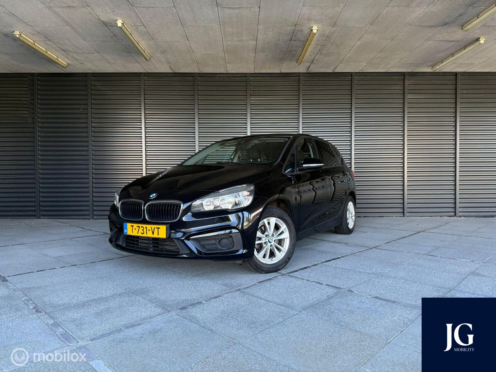 Foto van BMW 216i Active Tourer