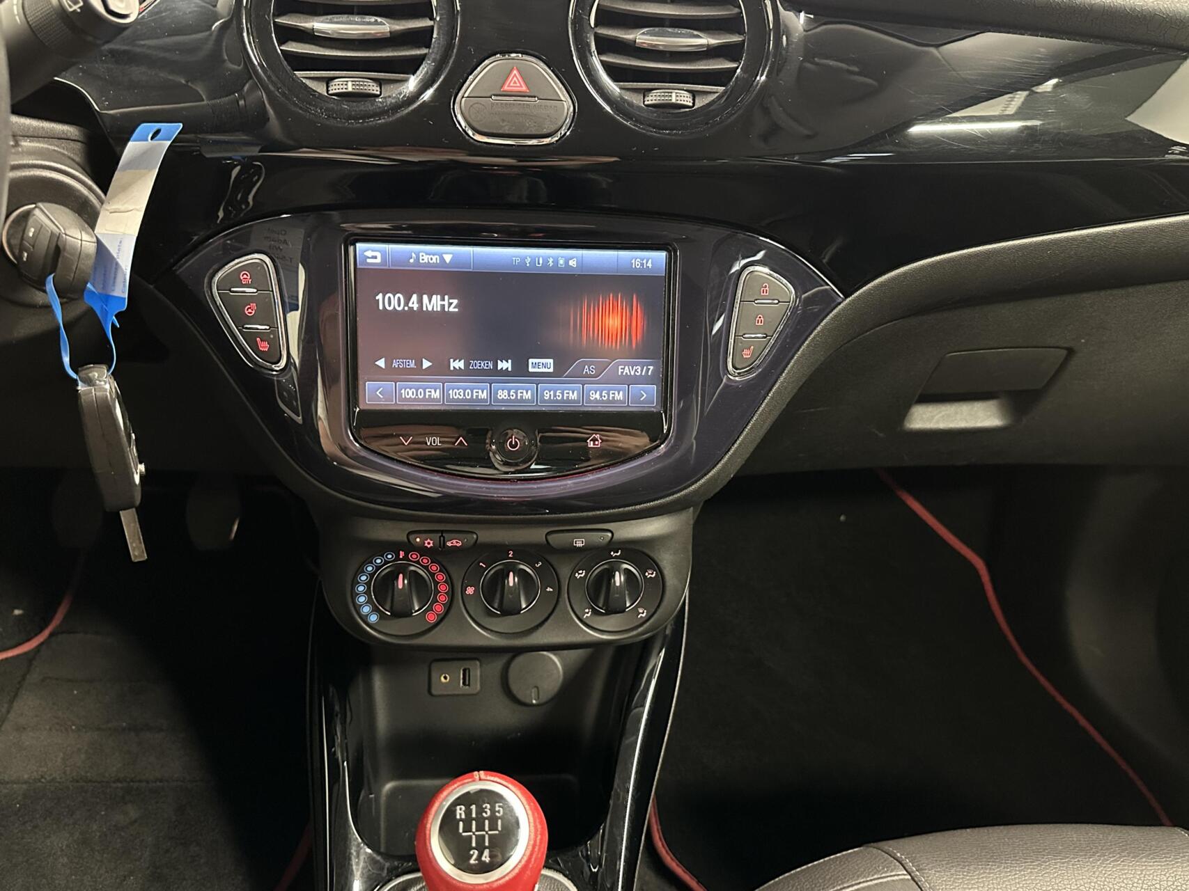 Foto van Opel Adam