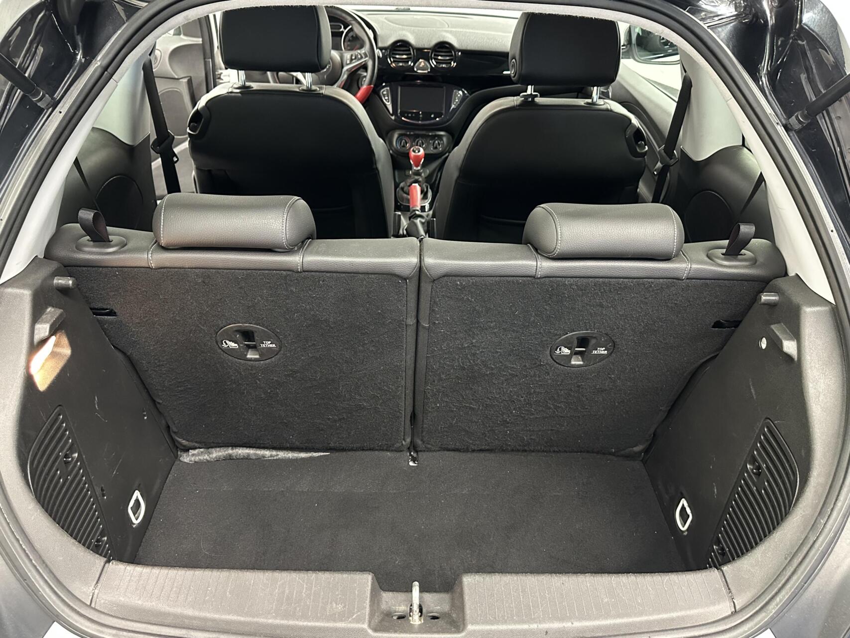 Foto van Opel Adam