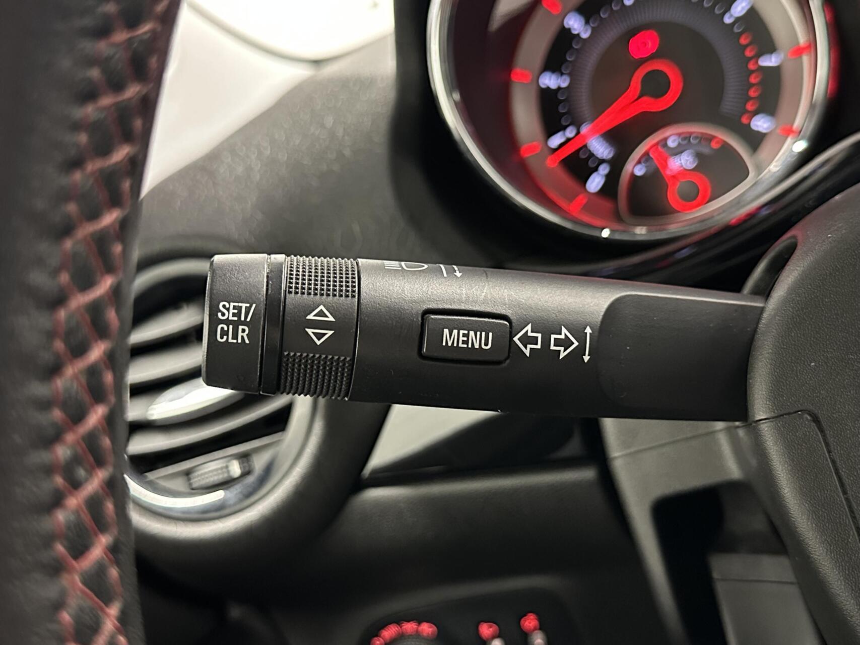 Foto van Opel Adam