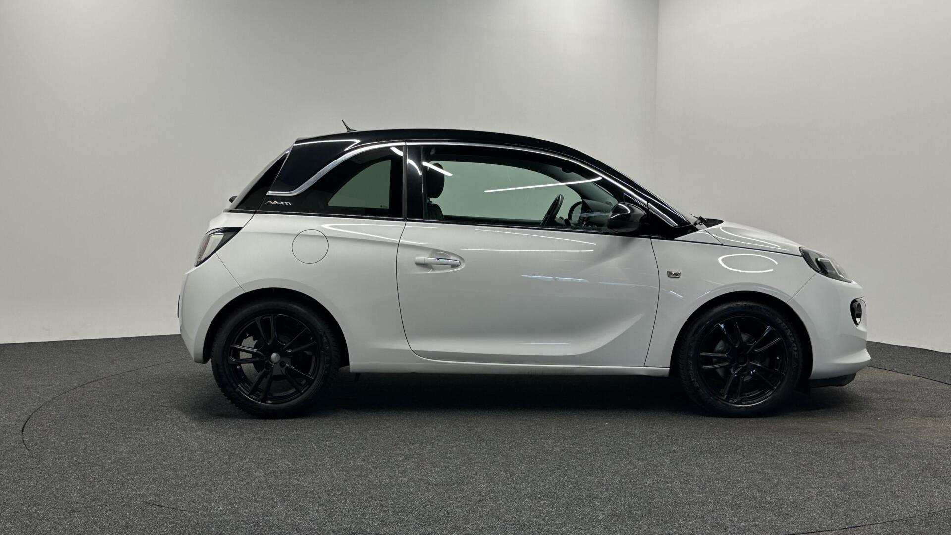 Foto van Opel Adam
