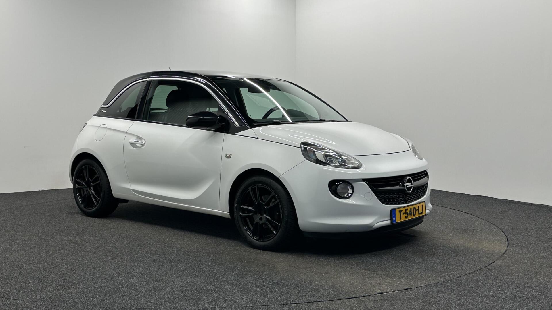 Foto van Opel Adam
