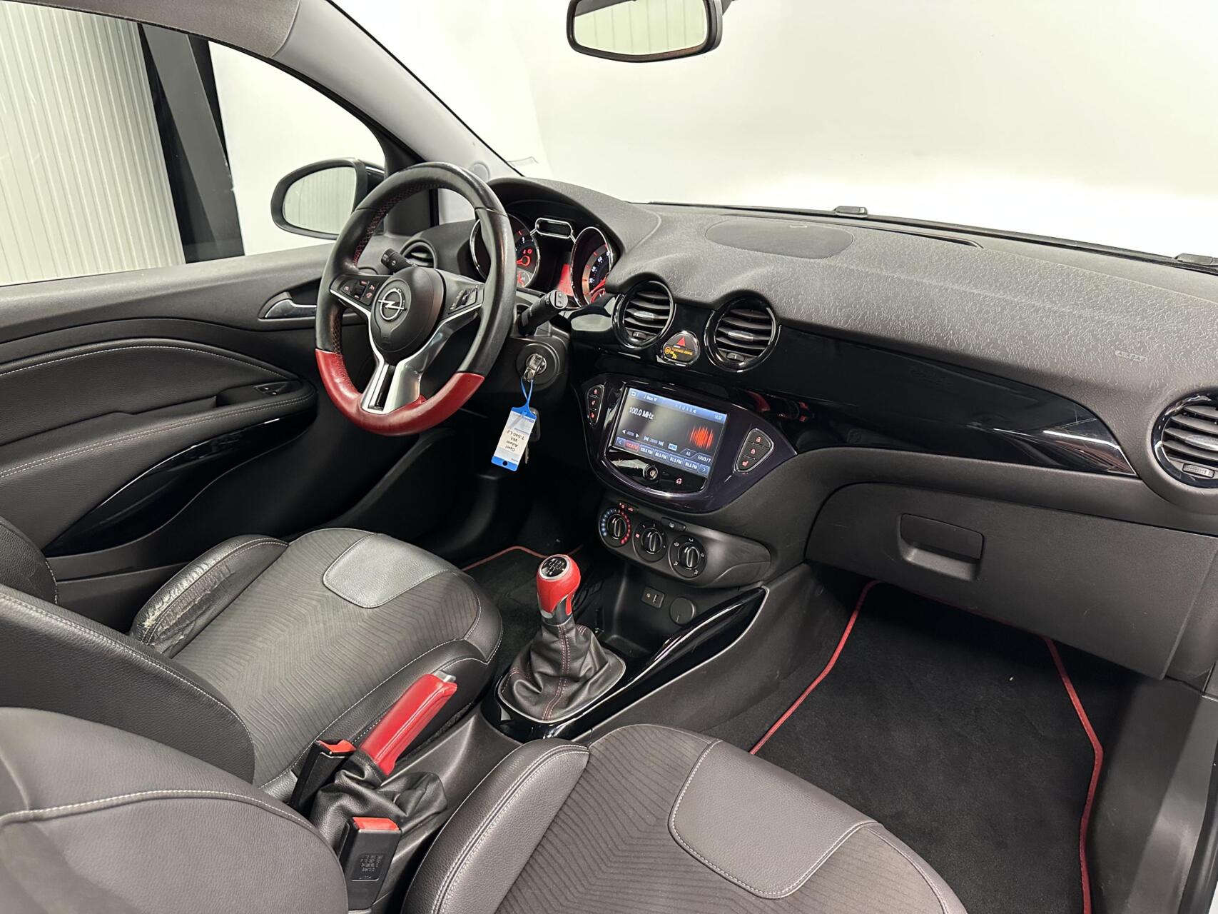 Foto van Opel Adam