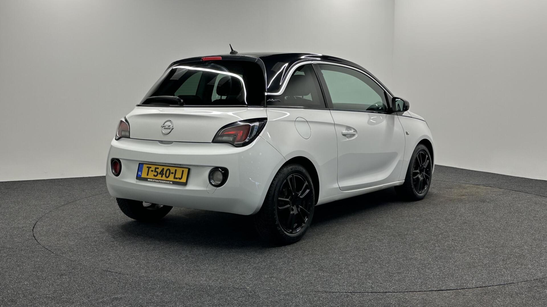 Foto van Opel Adam