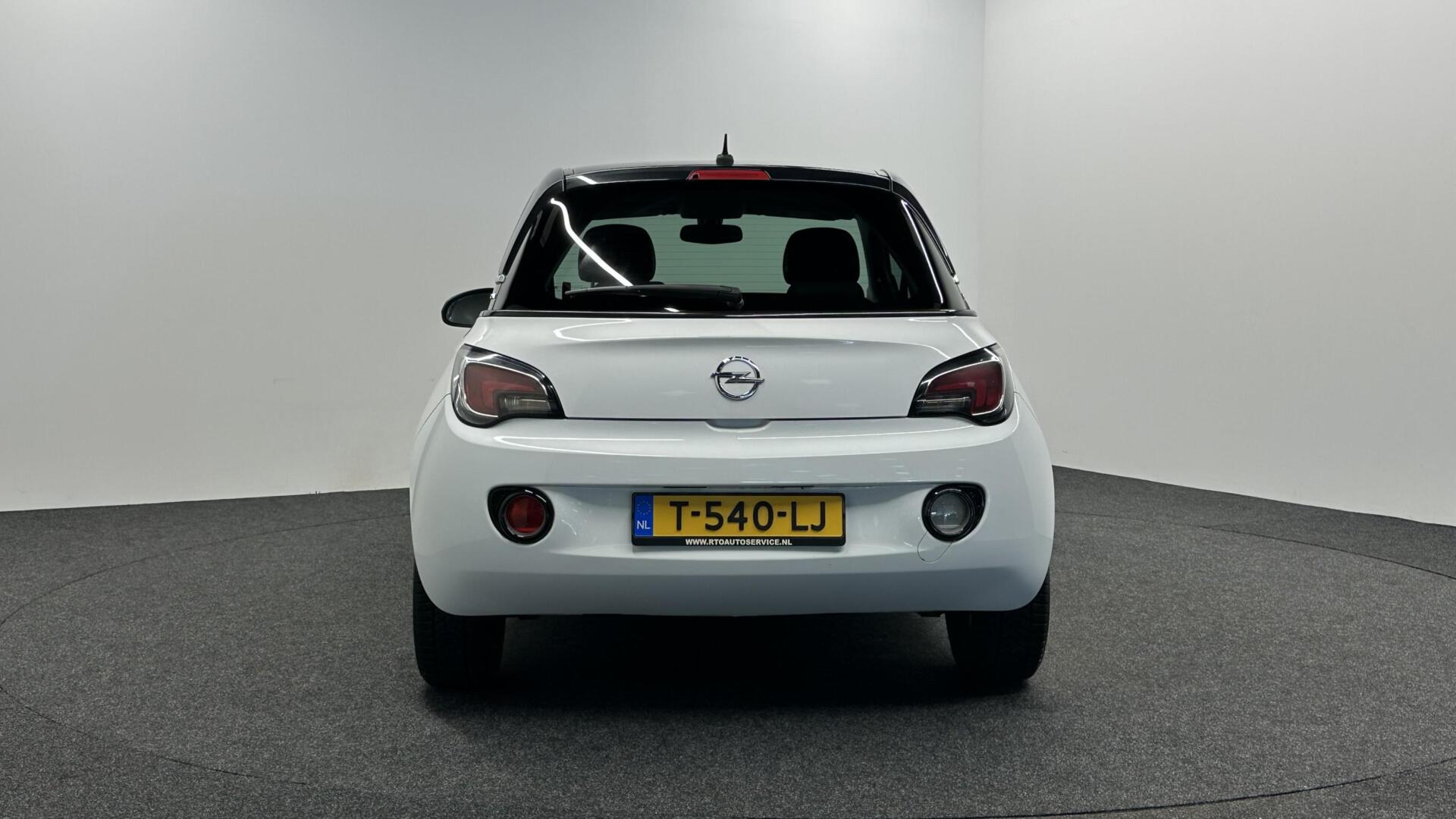 Foto van Opel Adam