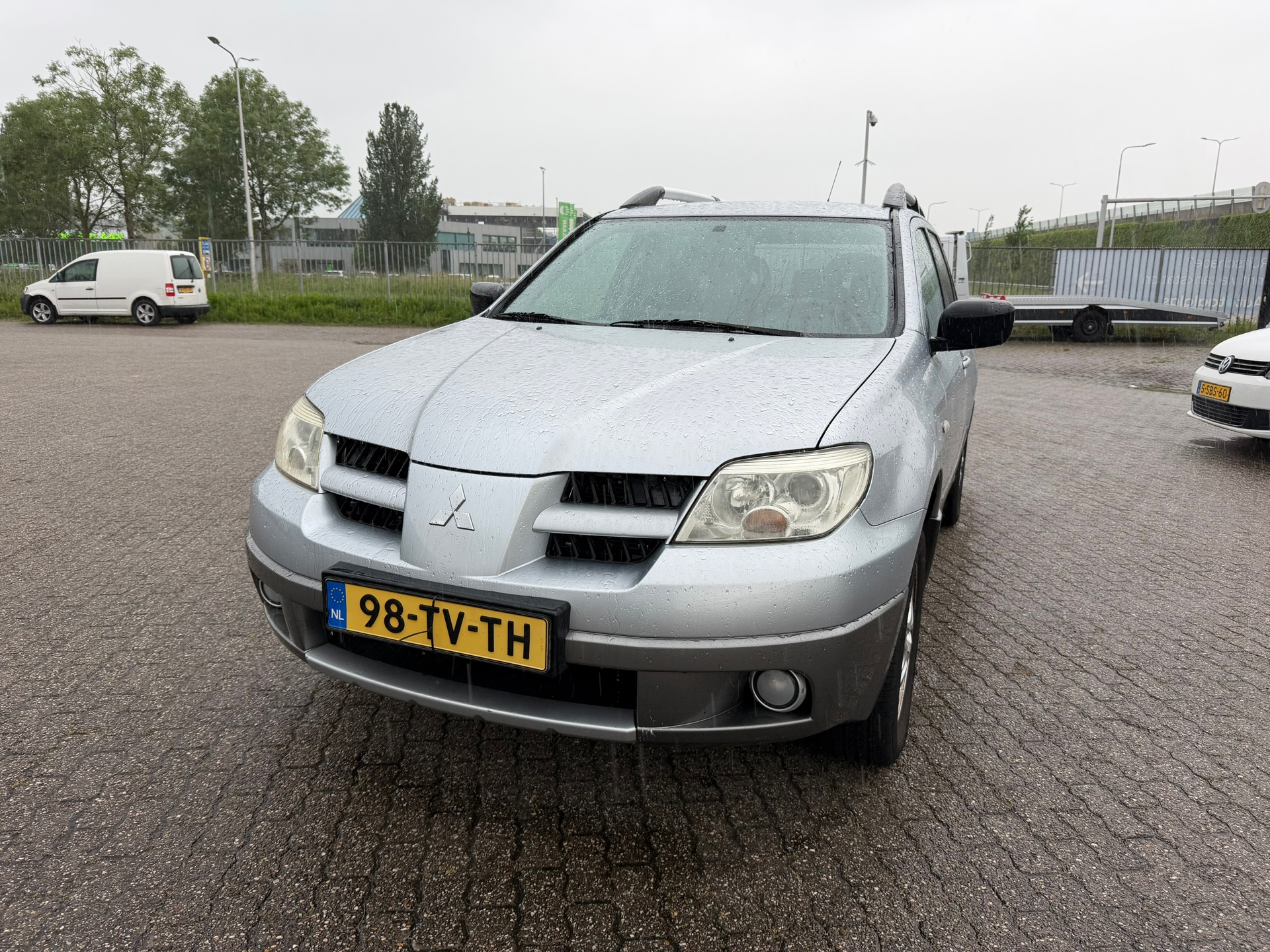 Foto van MITSUBISHI MITSUBISHI OUTLANDER