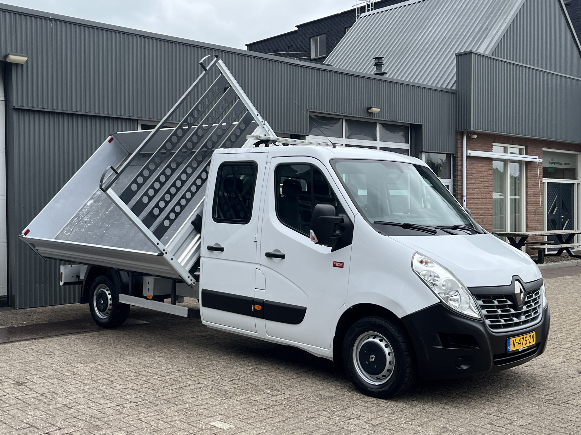 Foto van RENAULT MASTER