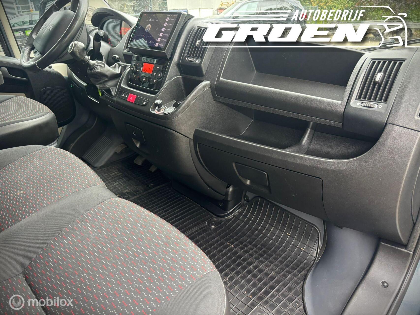 Foto van Peugeot Boxer