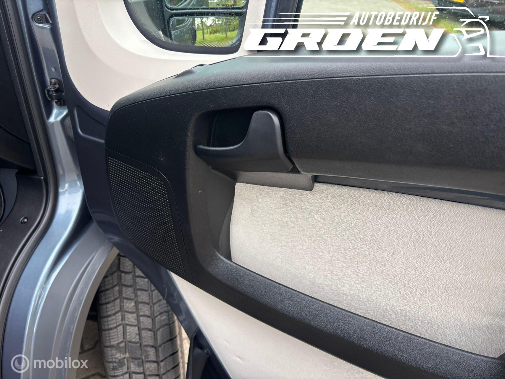 Foto van Peugeot Boxer