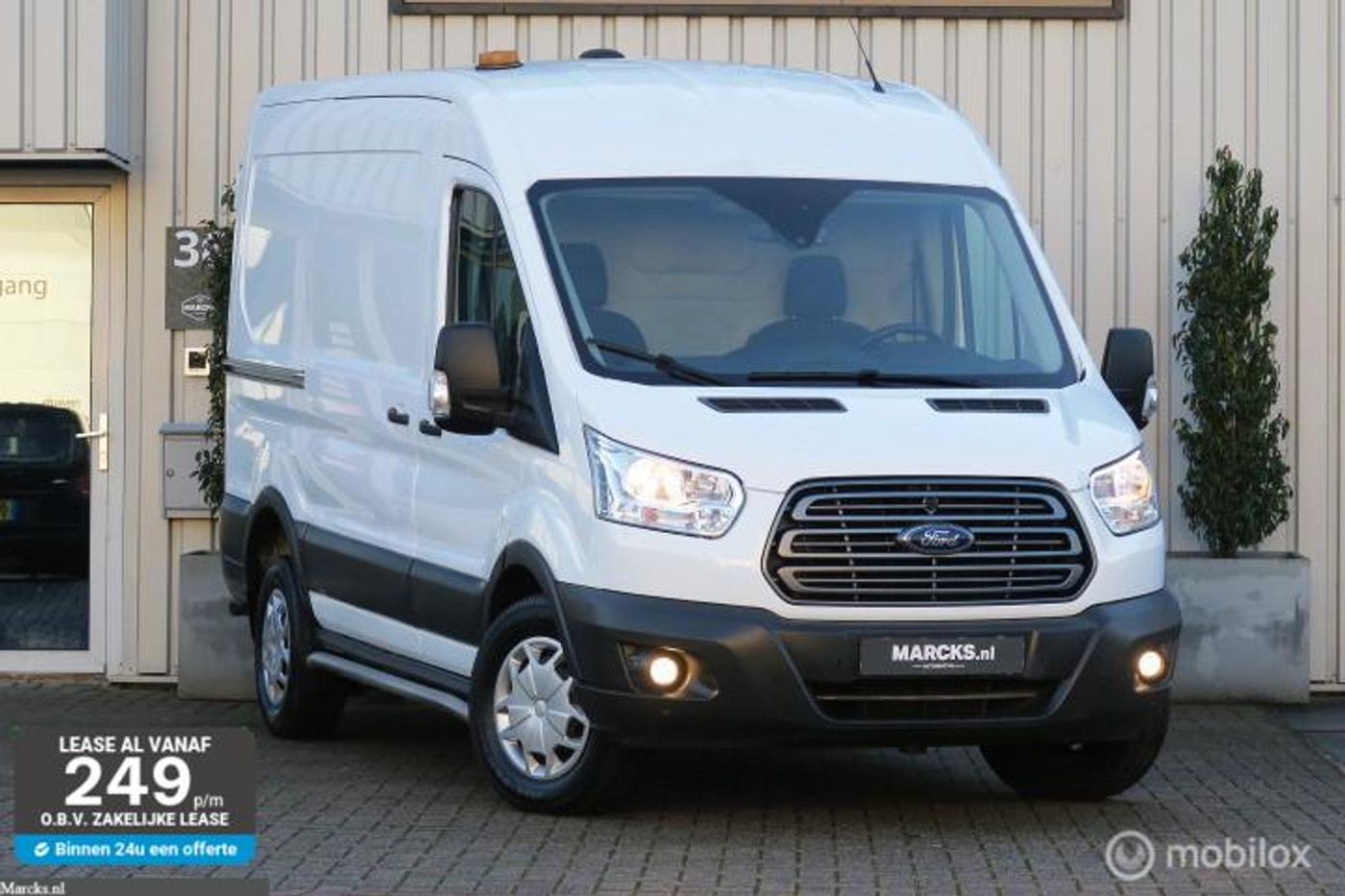 Ford Transit 350 2.0 TDCI 130pk  L2H2 Trend AUTOMAAT EURO6 2019 - voorkant