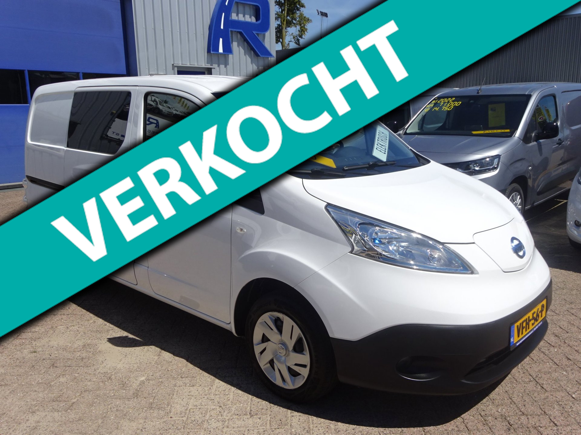 Nissan Nissan E-nv200 Business 40 kWh 2.ZERO S.O.H 90% ( Grotere accu ) AIRCO NAVIGATIE 2020 - voorkant