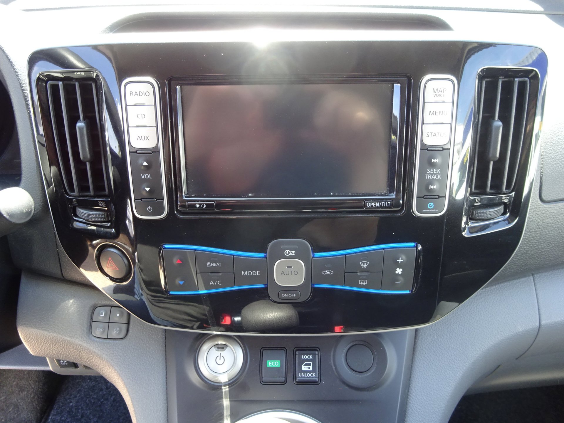 Foto van Nissan Nissan E-nv200