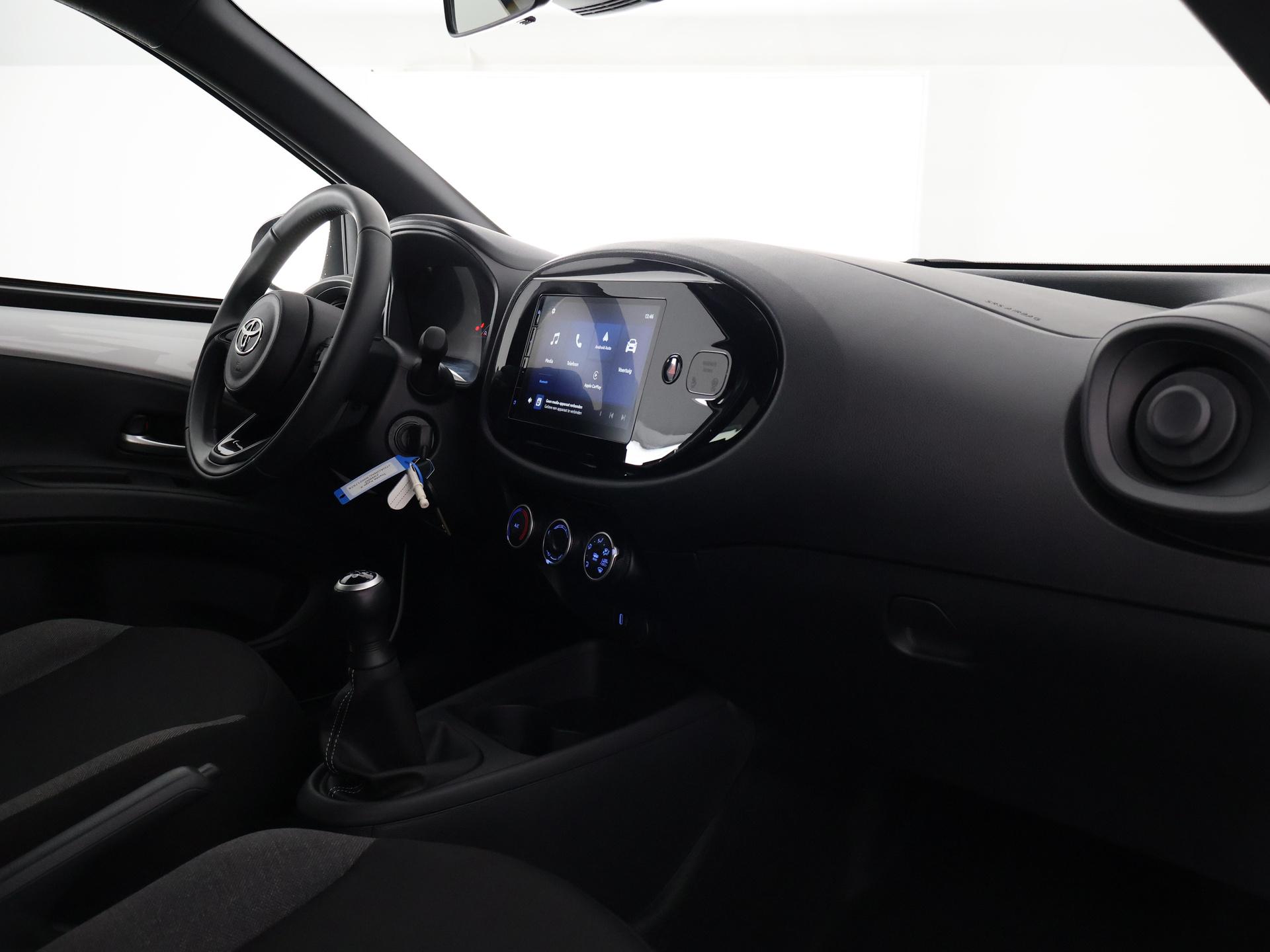 Foto van Toyota Toyota Aygo X