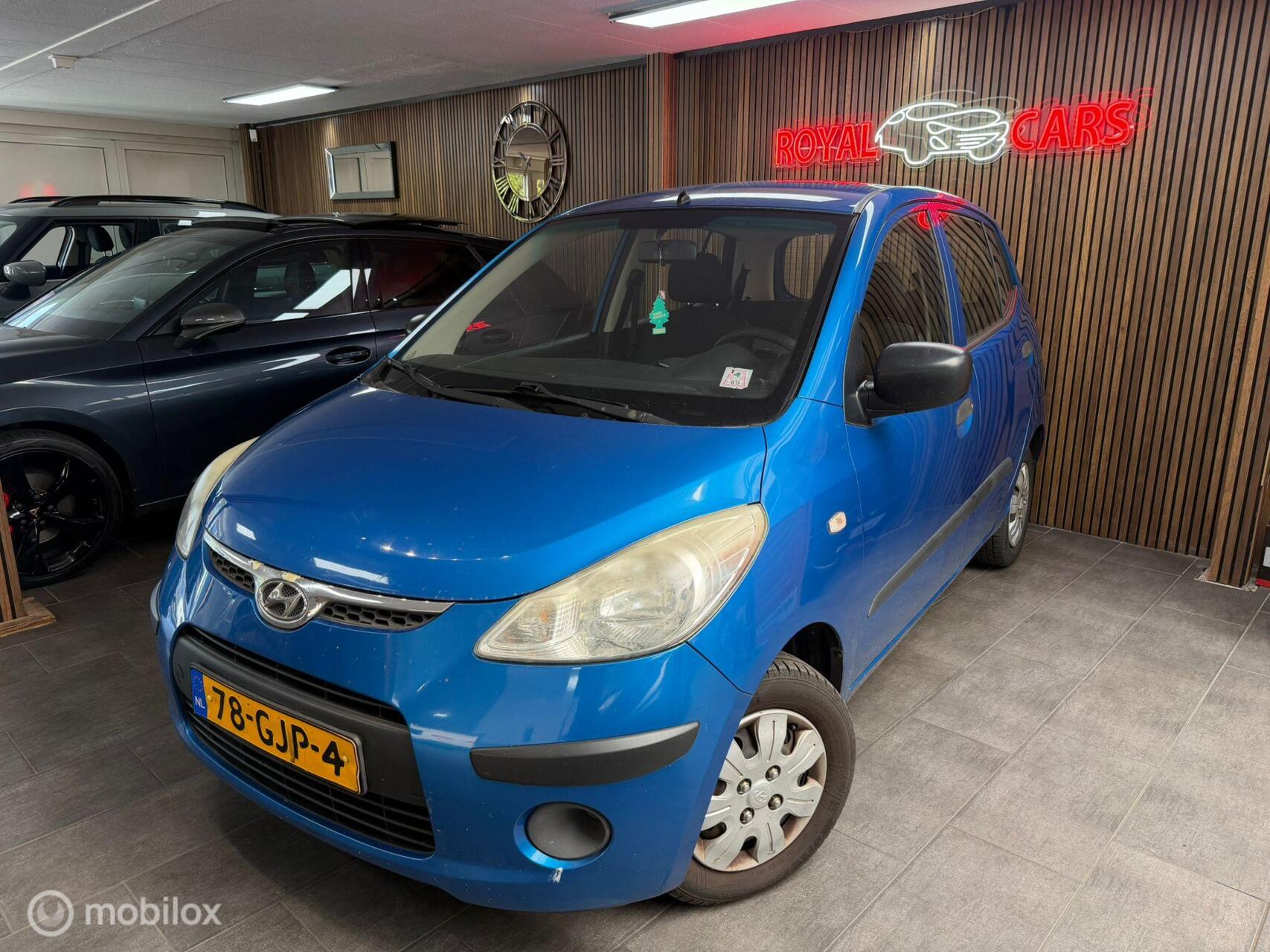 Hyundai I 10 1.1 Dynamic / Airco/ Centrale deur verg. / Apk 2008 - voorkant
