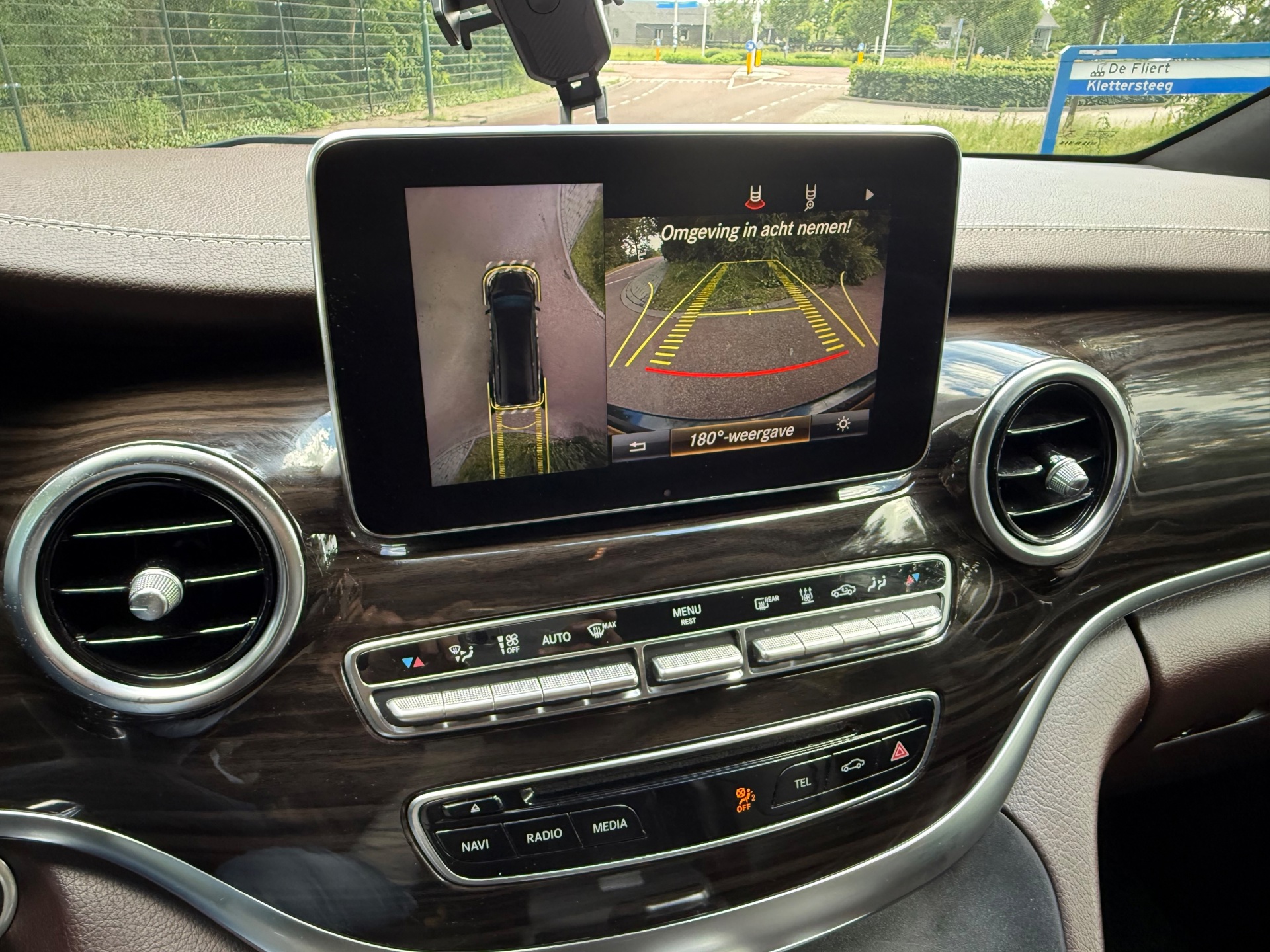 Foto van Mercedes-Benz V-klasse