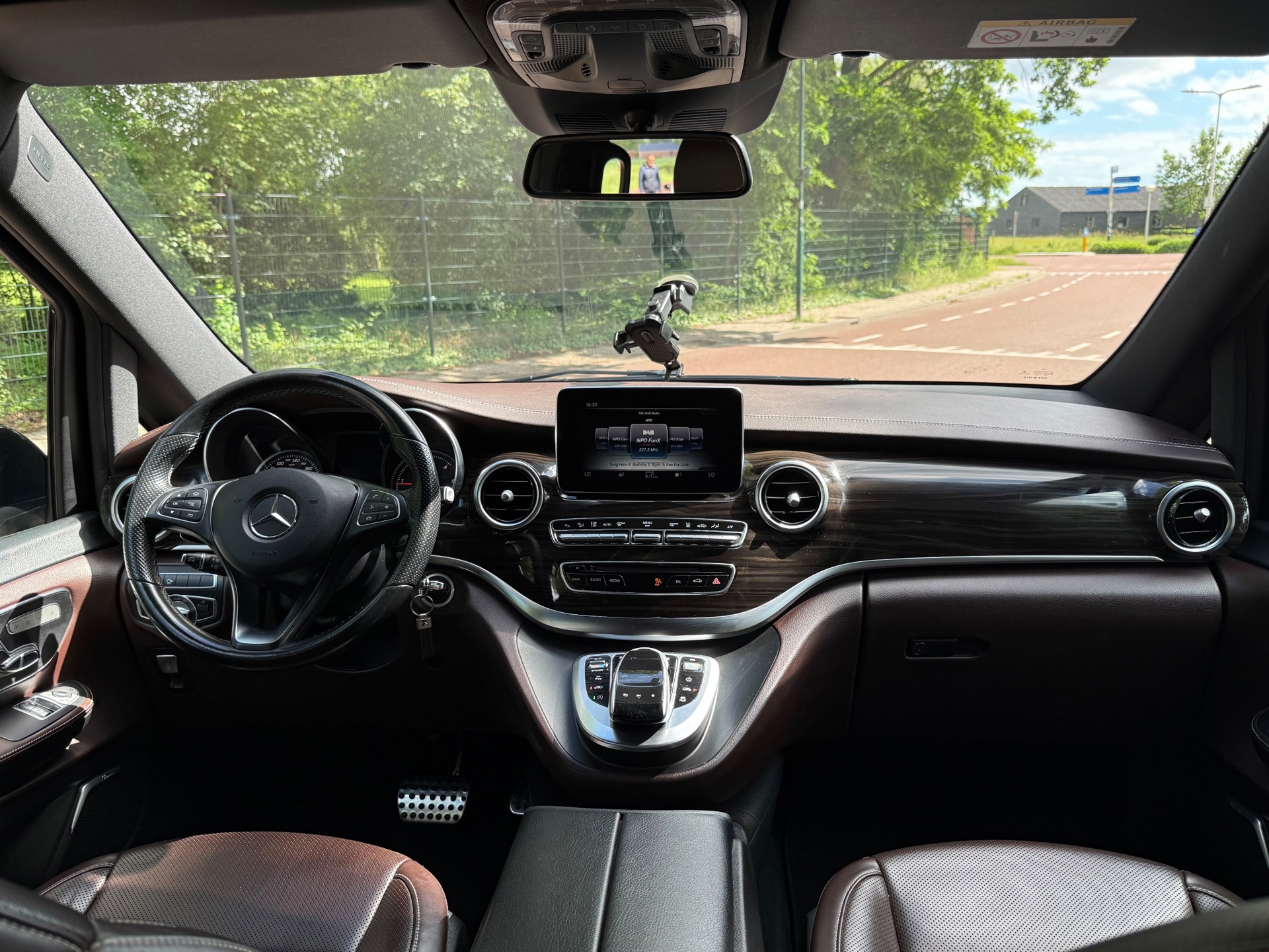 Foto van Mercedes-Benz V-klasse