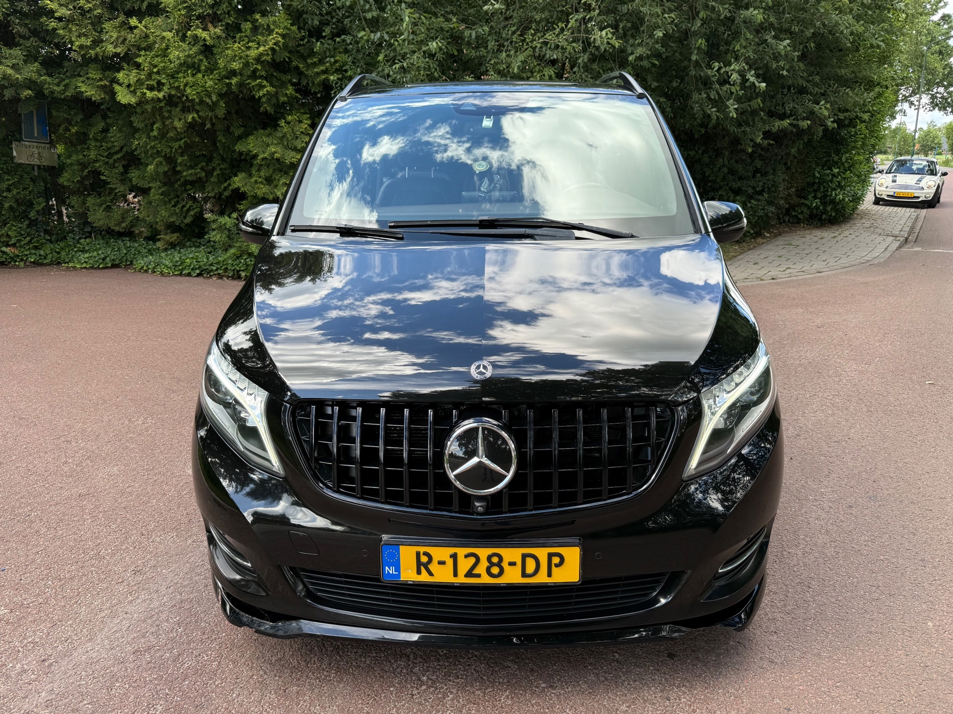 Foto van Mercedes-Benz V-klasse
