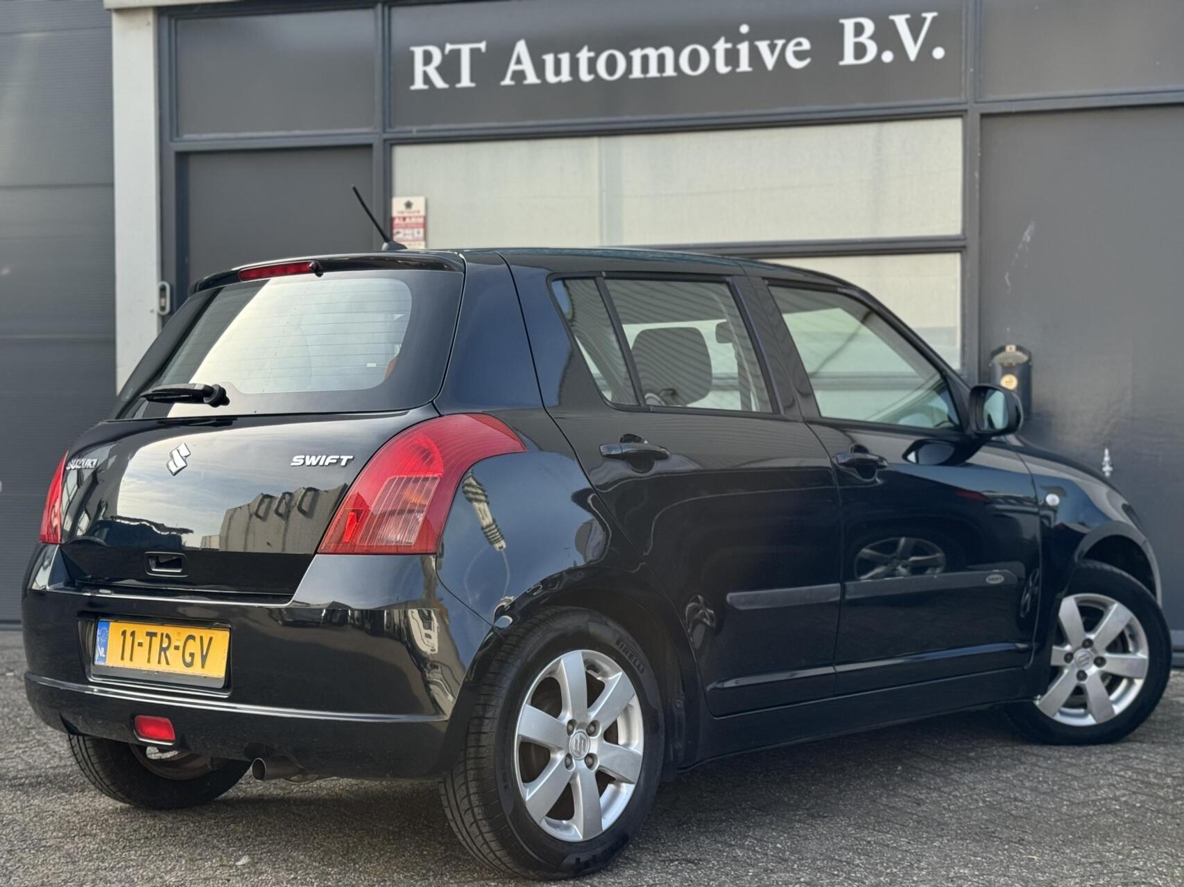 Foto van Suzuki Swift