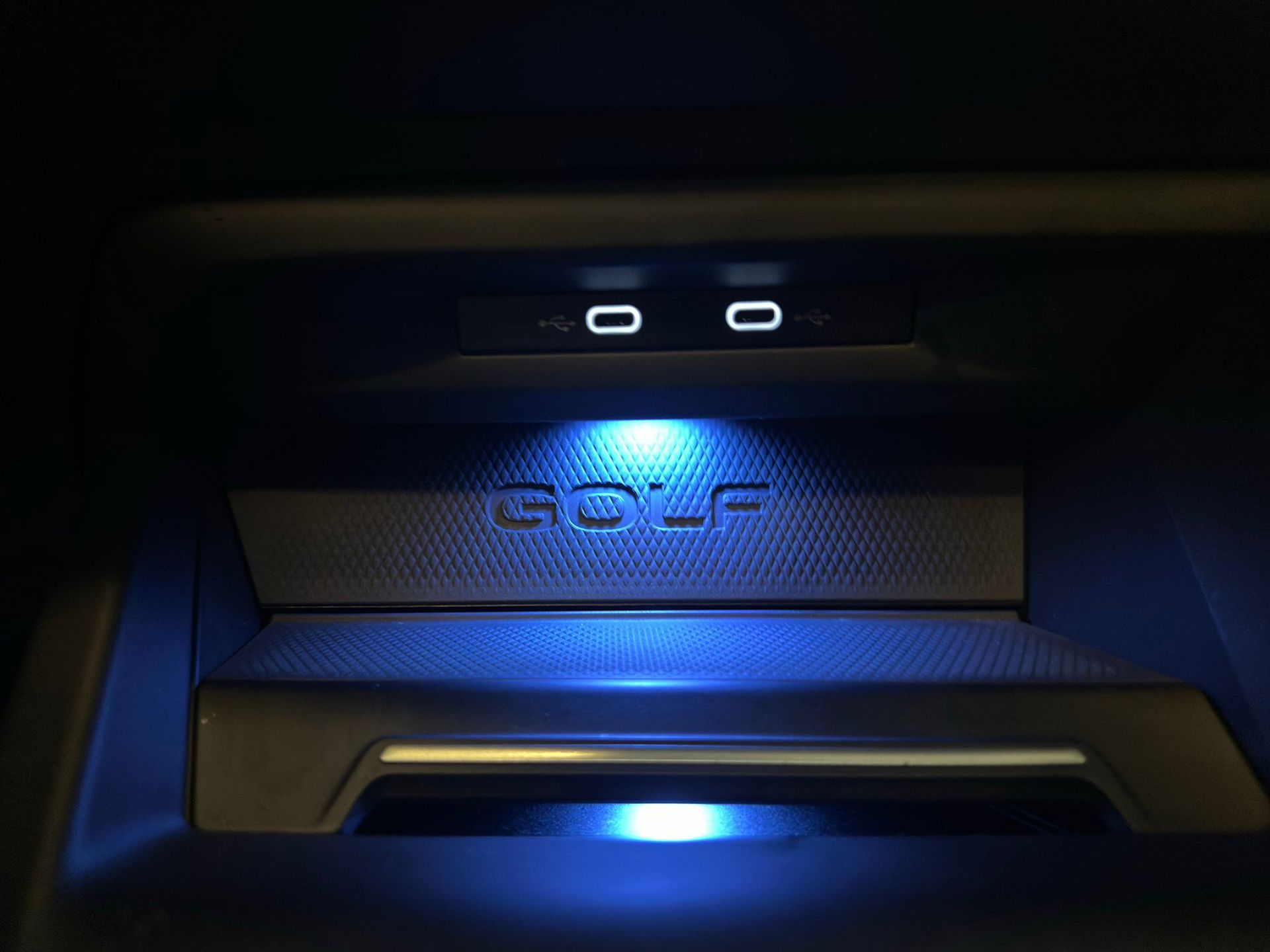 Foto van Volkswagen Golf GTE